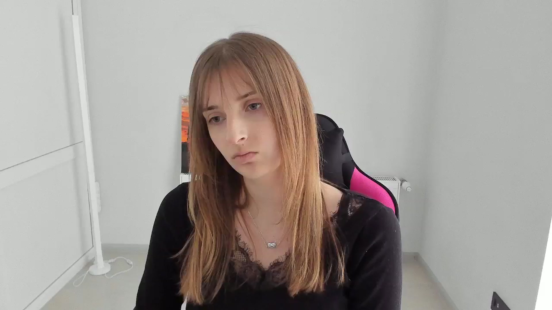 Gallery image thumbnail from Lissa_Stars's myfreecams stream on, 04/13/2026, 12:50 image 3 of 20