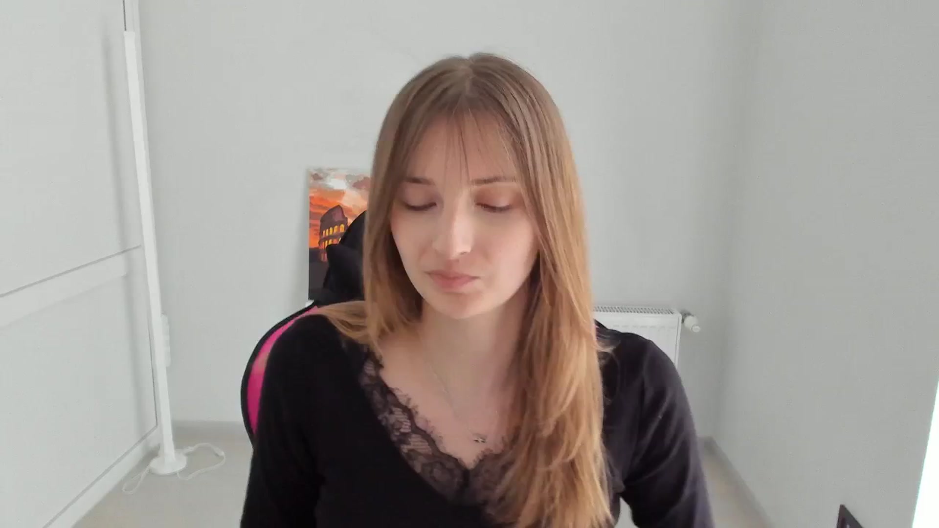 Gallery image thumbnail from Lissa_Stars's myfreecams stream on, 04/13/2026, 12:50 image 19 of 20
