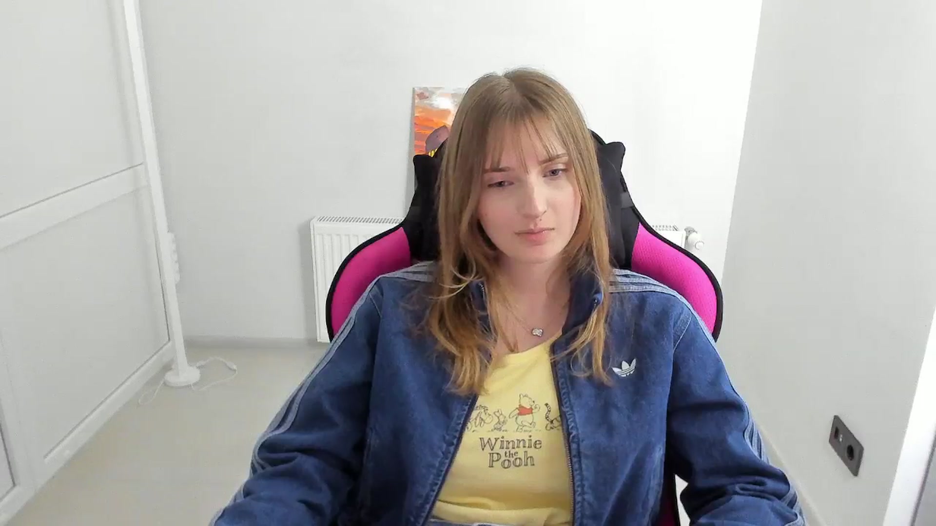 Gallery image thumbnail from Lissa_Stars's myfreecams stream on, 04/14/2026, 17:20 image 19 of 20