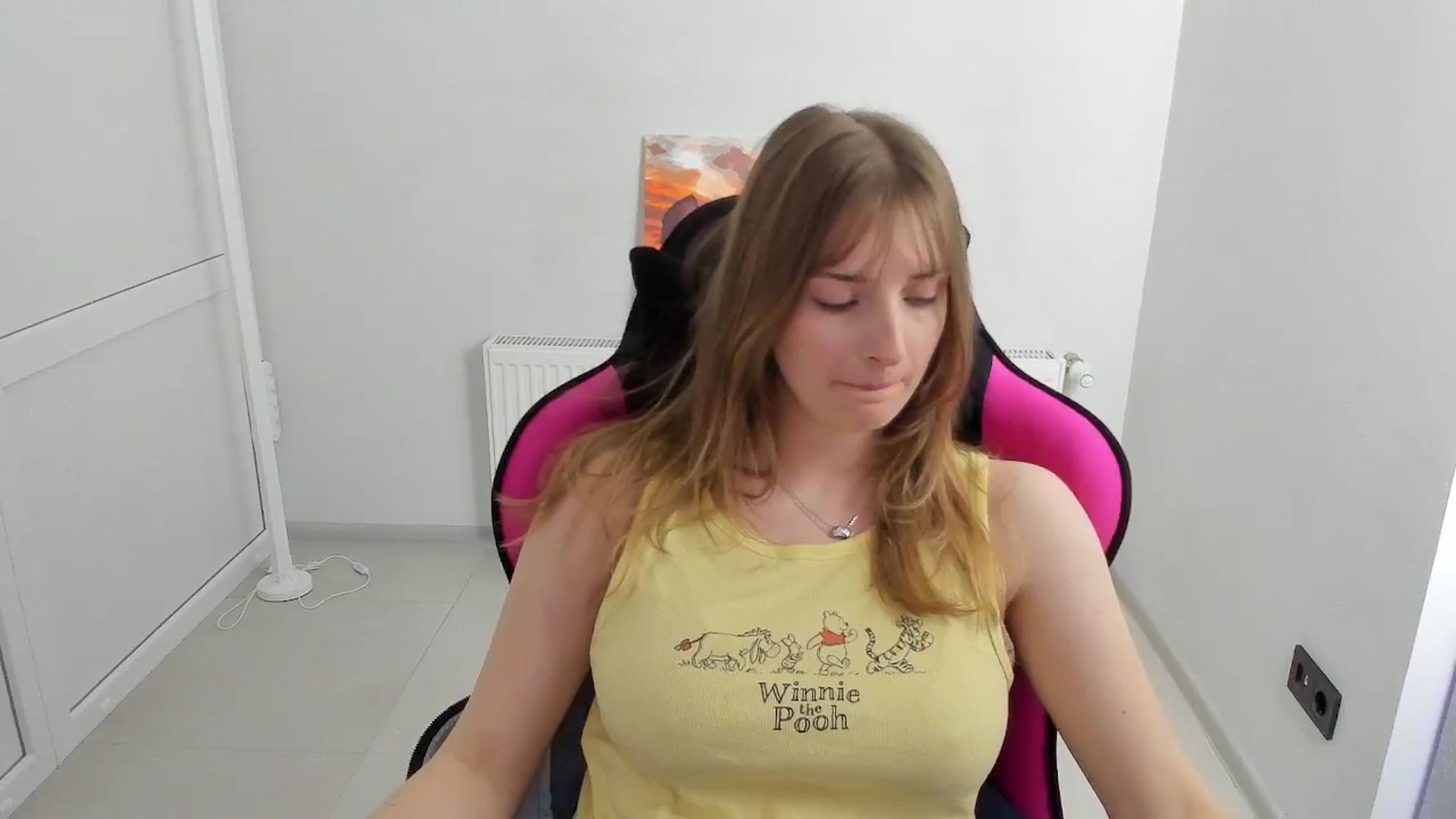 Gallery image thumbnail from Lissa_Stars's myfreecams stream on, 04/14/2026, 17:20 image 4 of 20