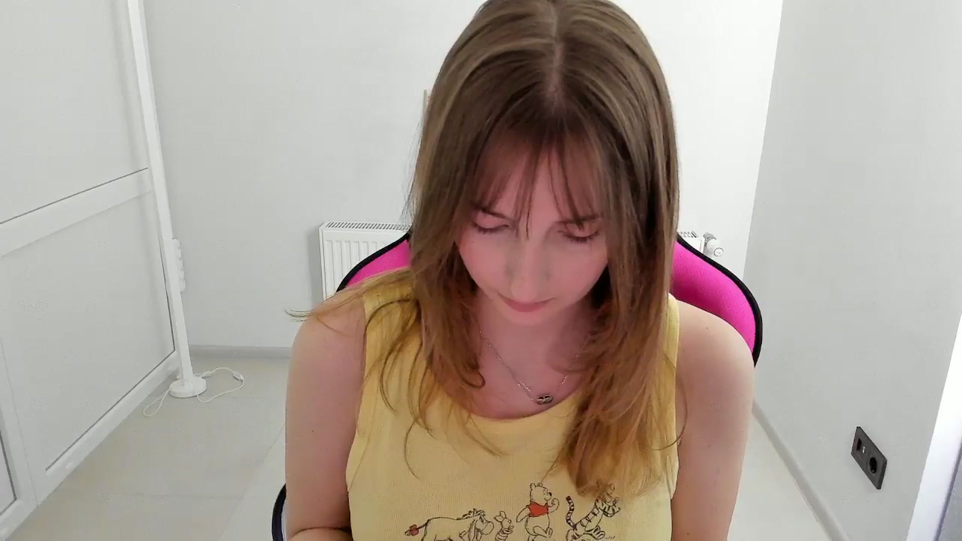 Gallery image thumbnail from Lissa_Stars's myfreecams stream on, 04/14/2026, 17:20 image 10 of 20