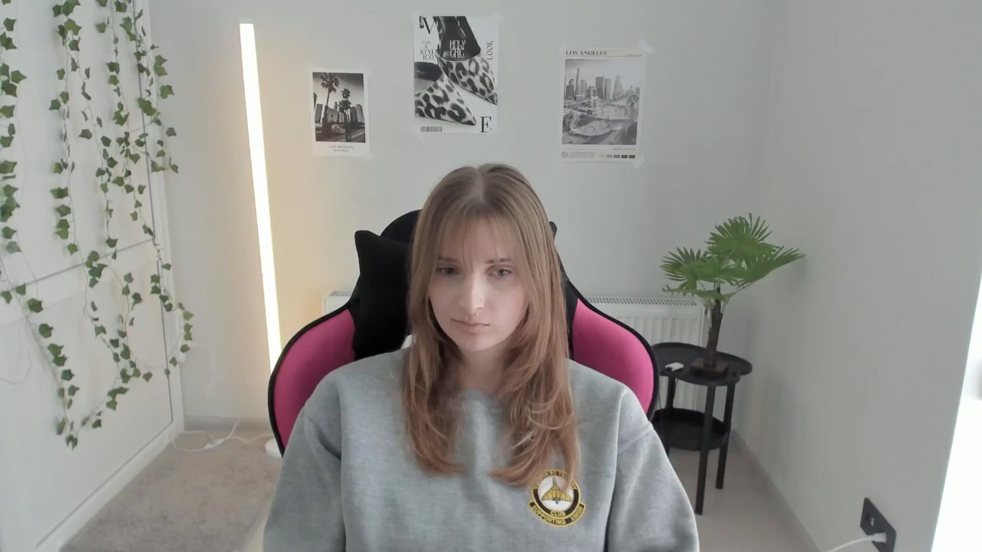 Gallery image thumbnail from Lissa_Stars's myfreecams stream on, 04/27/2026, 13:24 image 5 of 20