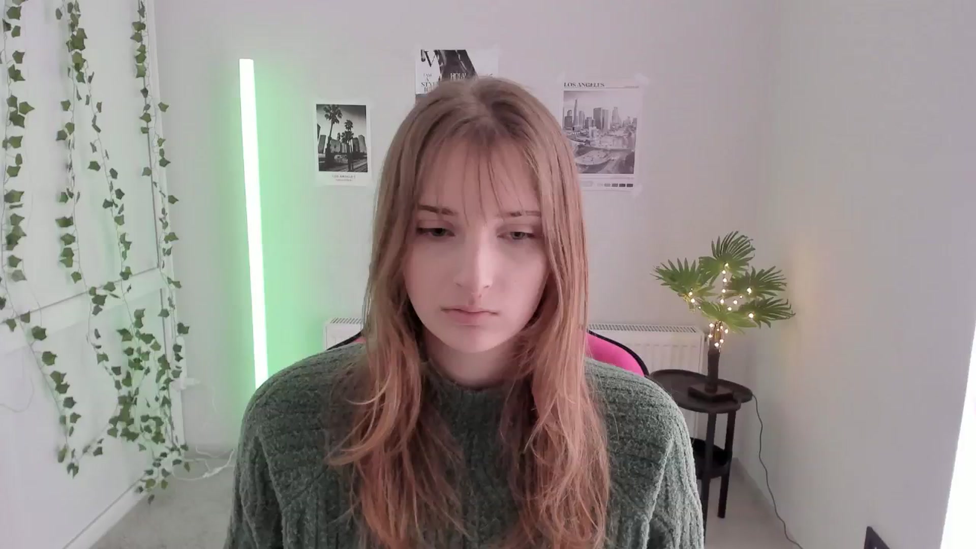 Gallery image thumbnail from Lissa_Stars's myfreecams stream on, 04/28/2026, 13:28 image 1 of 20