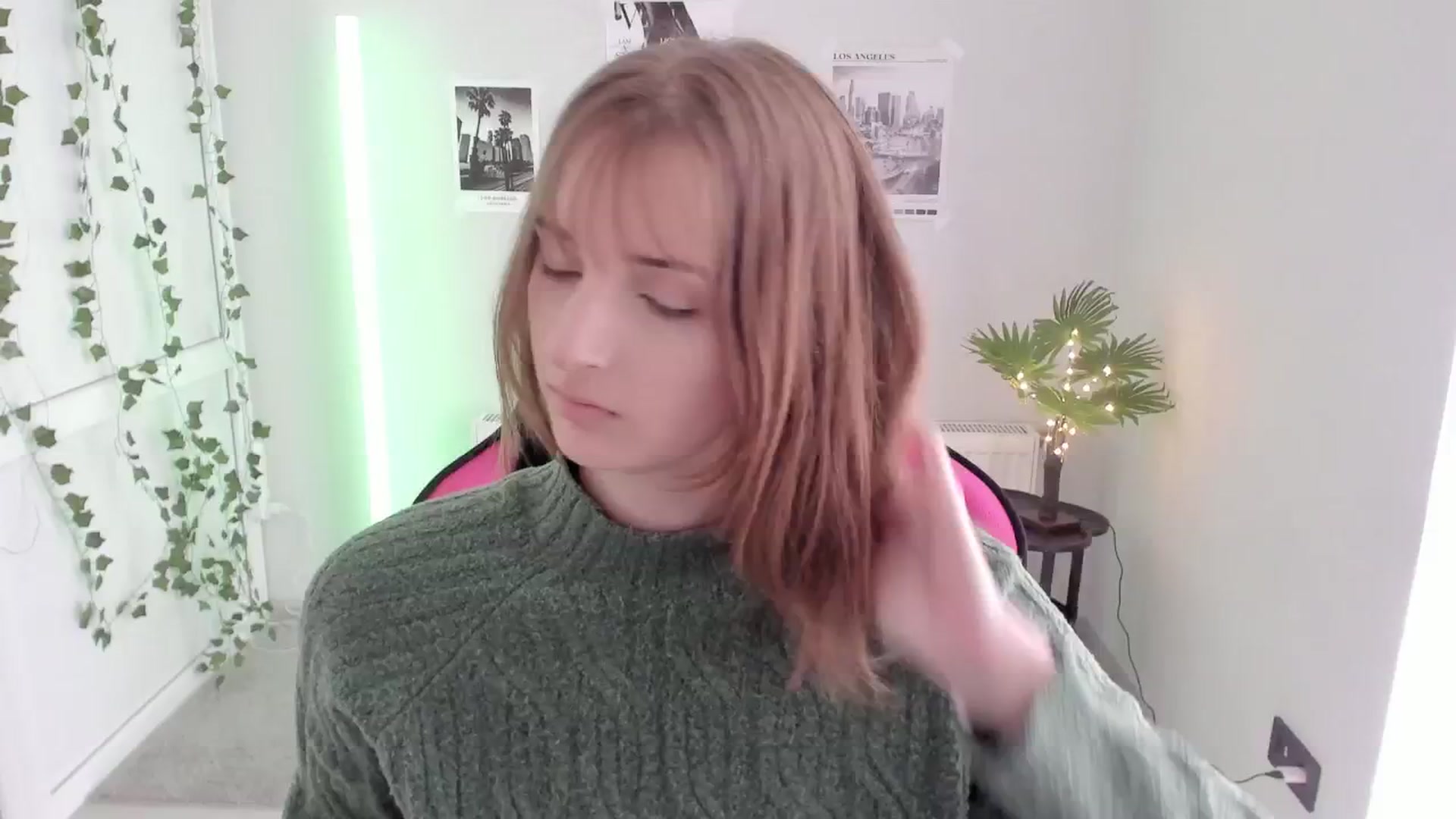 Gallery image thumbnail from Lissa_Stars's myfreecams stream on, 04/28/2026, 14:44 image 1 of 20