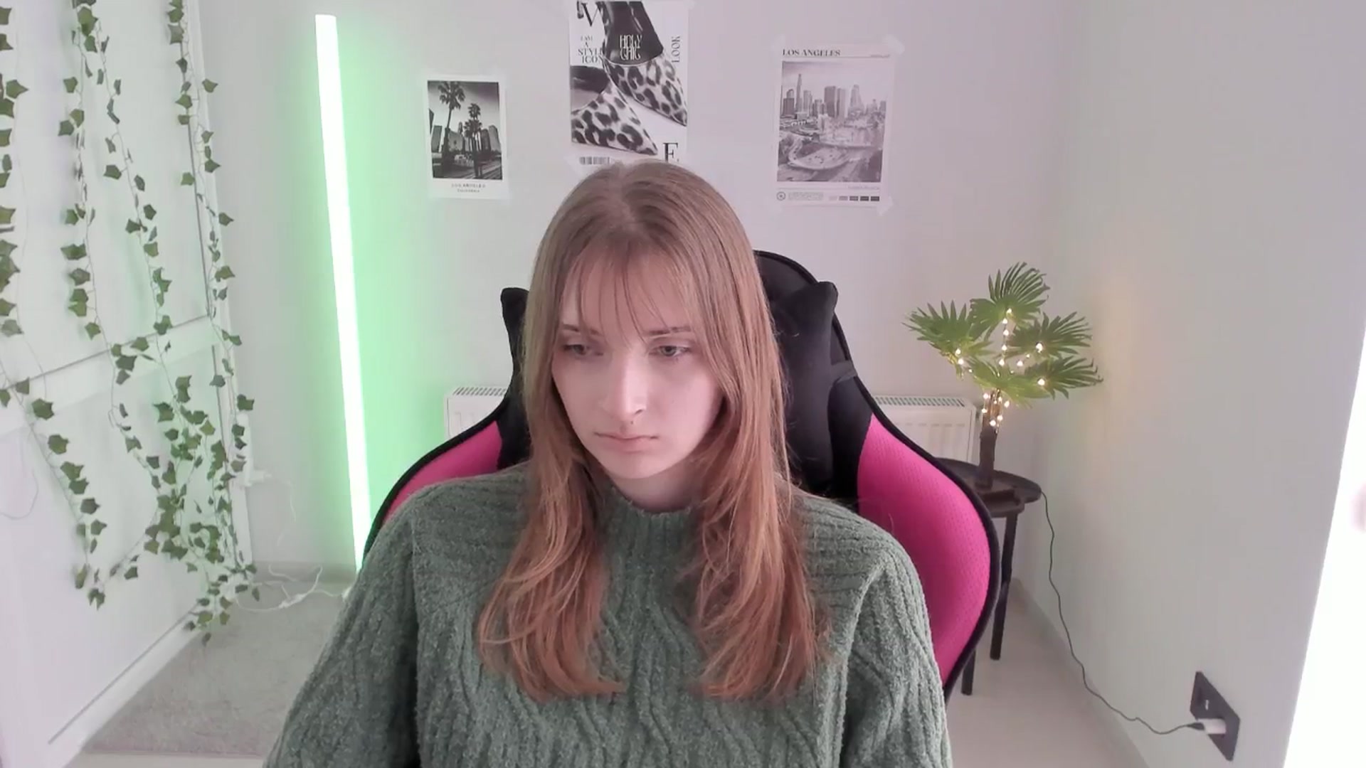 Gallery image thumbnail from Lissa_Stars's myfreecams stream on, 04/28/2026, 14:44 image 6 of 20