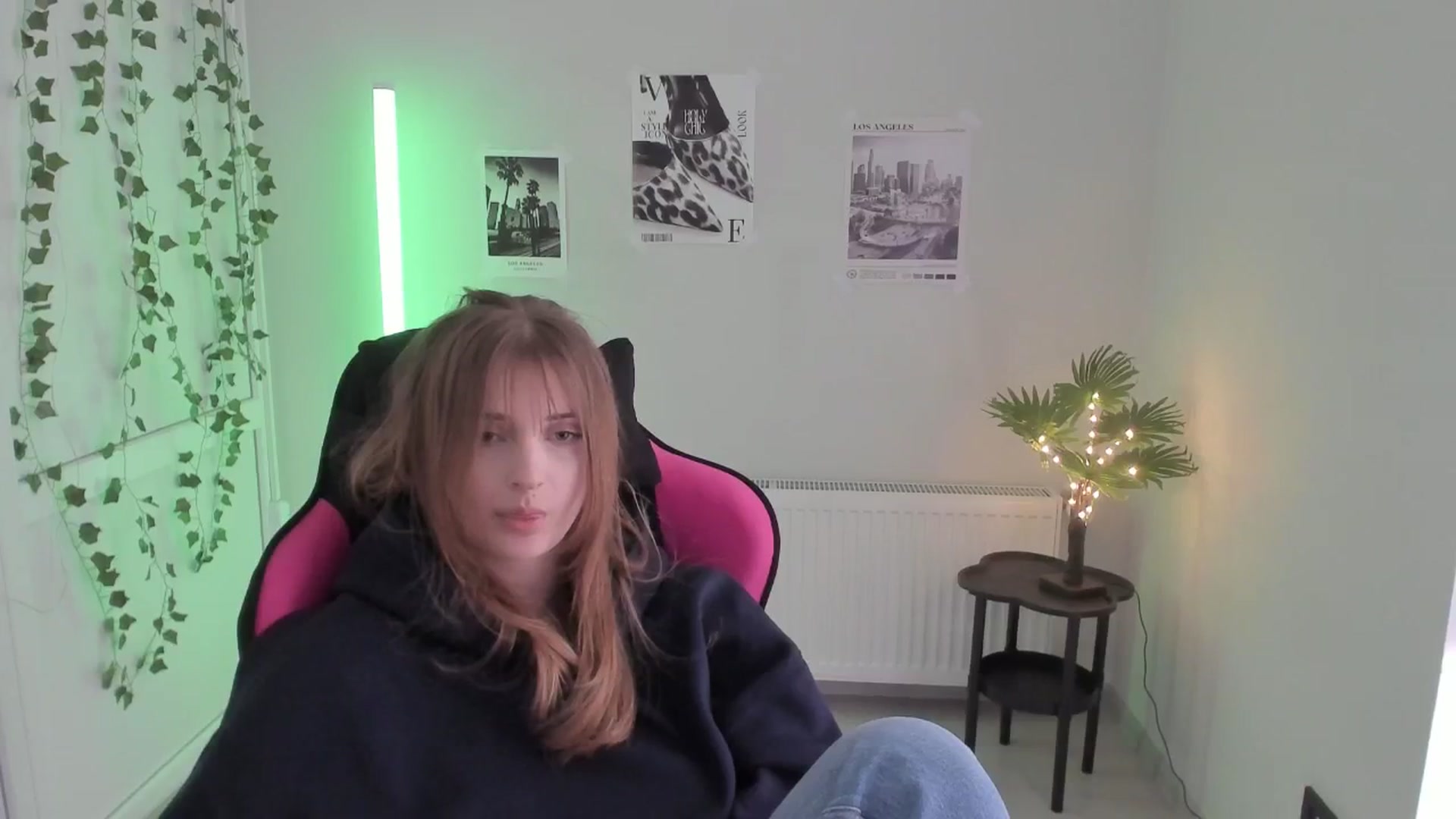 Gallery image thumbnail from Lissa_Stars's myfreecams stream on, 04/30/2026, 16:10 image 20 of 20
