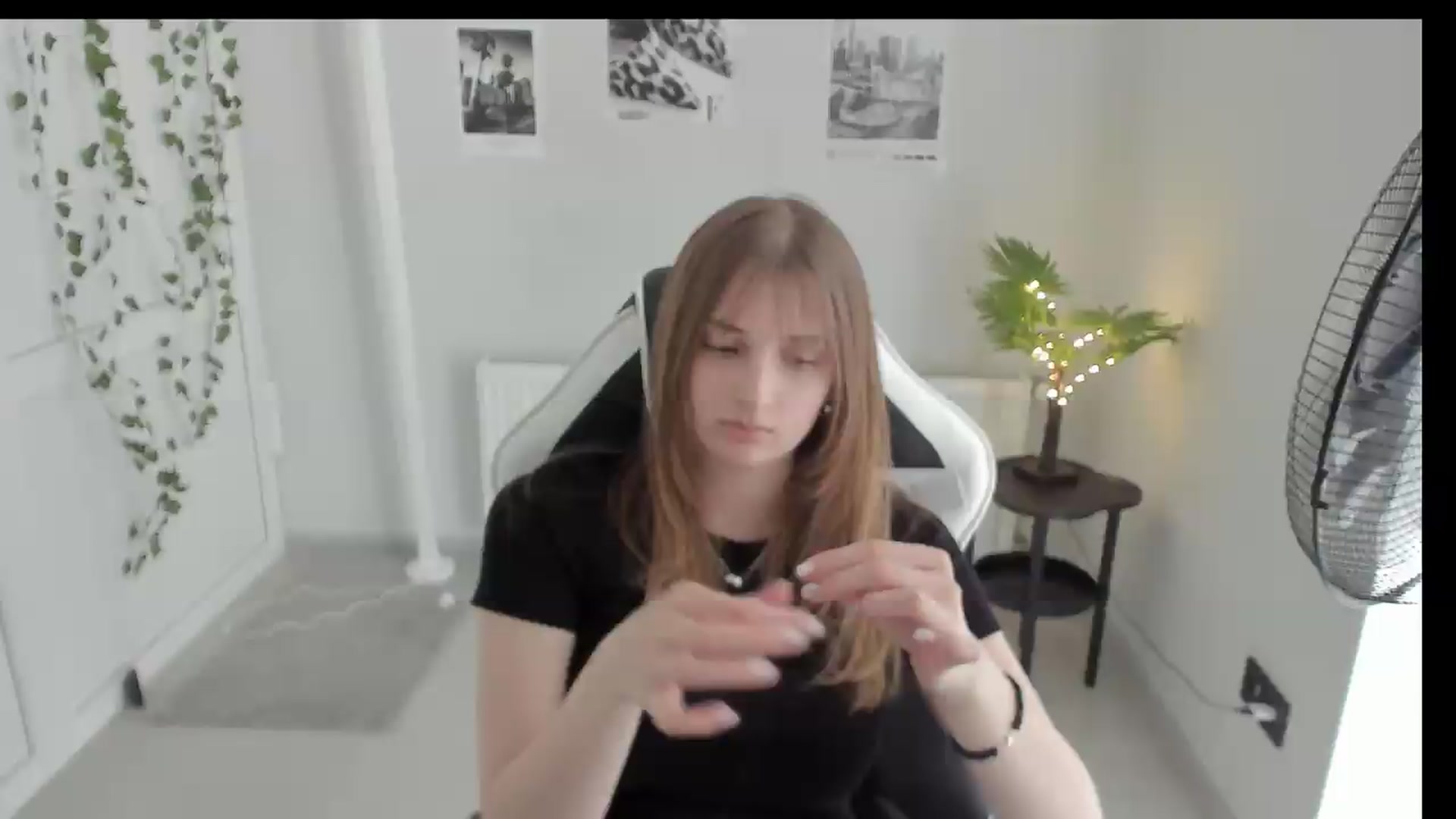 Gallery image thumbnail from Lissa_Stars's myfreecams stream on, 05/23/2026, 14:08 image 8 of 20