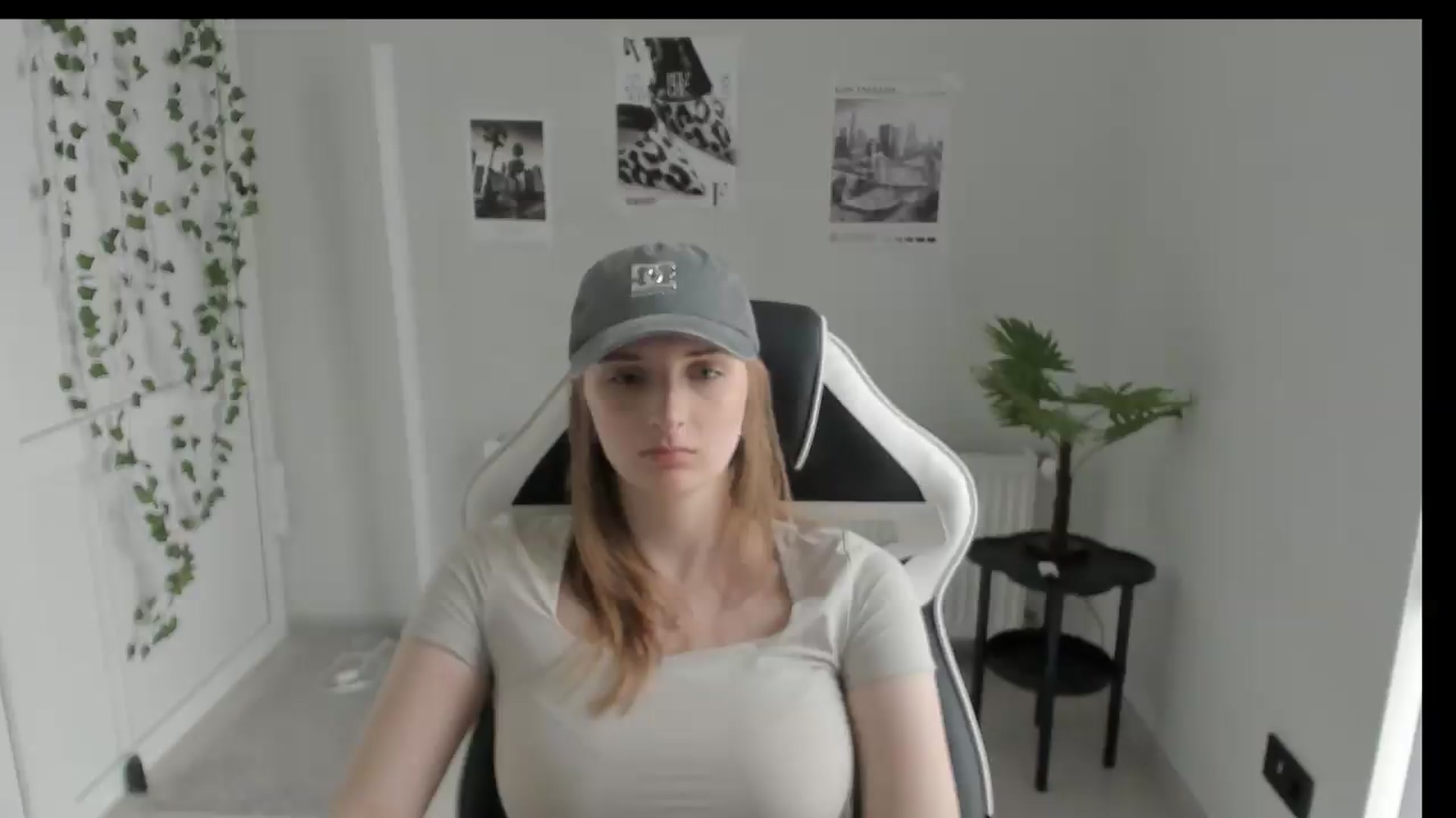 Gallery image thumbnail from Lissa_Stars's myfreecams stream on, 05/28/2026, 14:45 image 6 of 20