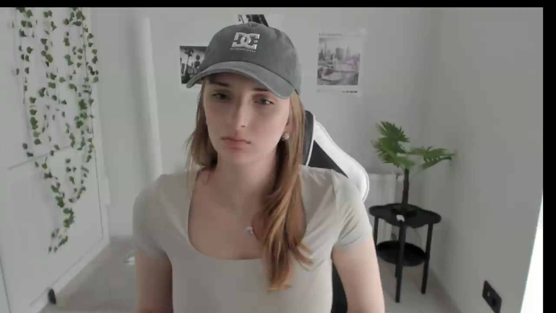 Gallery image thumbnail from Lissa_Stars's myfreecams stream on, 05/28/2026, 14:45 image 11 of 20