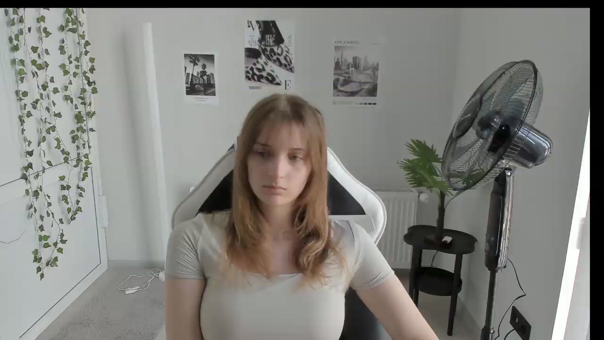 Gallery image thumbnail from Lissa_Stars's myfreecams stream on, 06/05/2026, 13:45 image 11 of 20