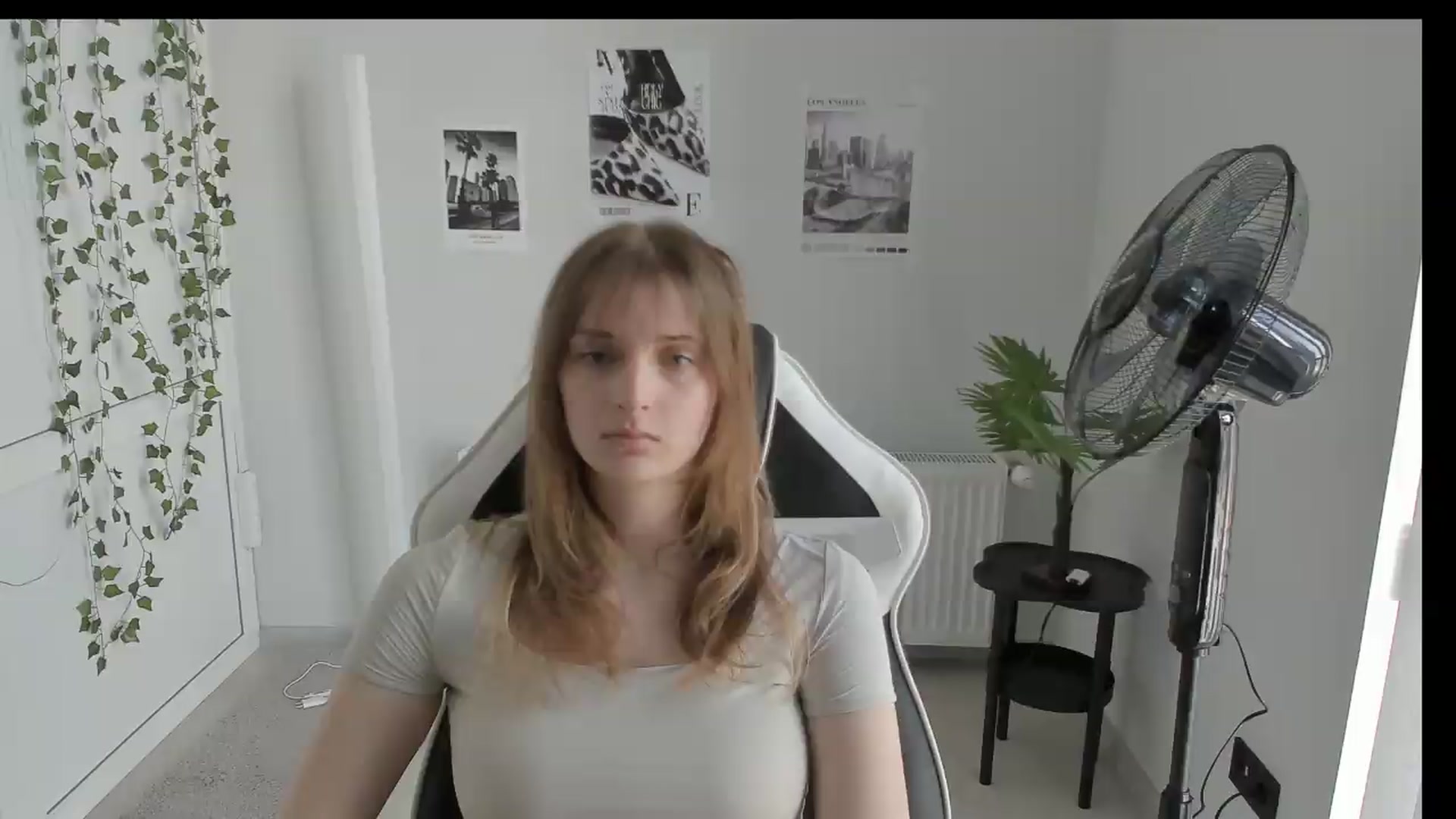 Gallery image thumbnail from Lissa_Stars's myfreecams stream on, 06/05/2026, 13:45 image 10 of 20