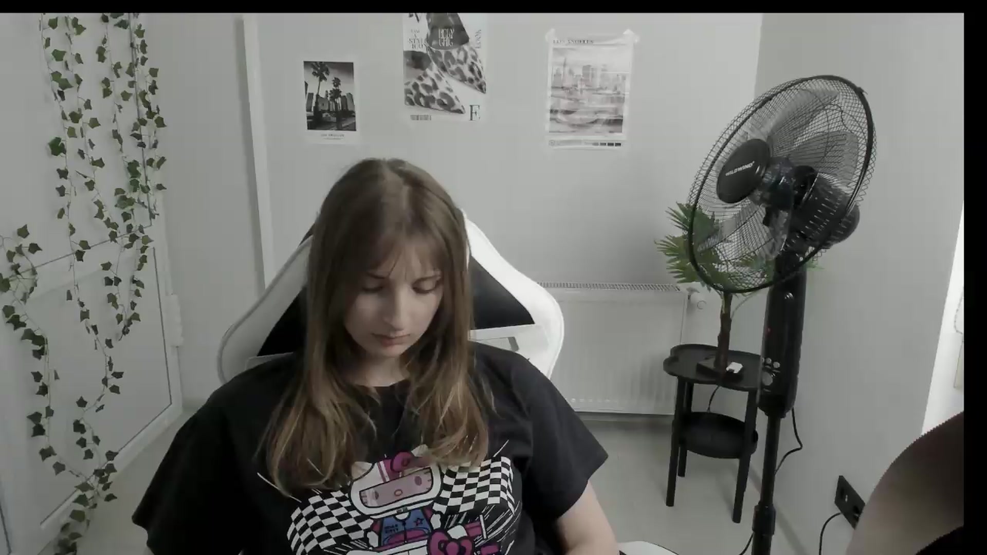 Gallery image thumbnail from Lissa_Stars's myfreecams stream on, 06/07/2026, 16:23 image 12 of 20