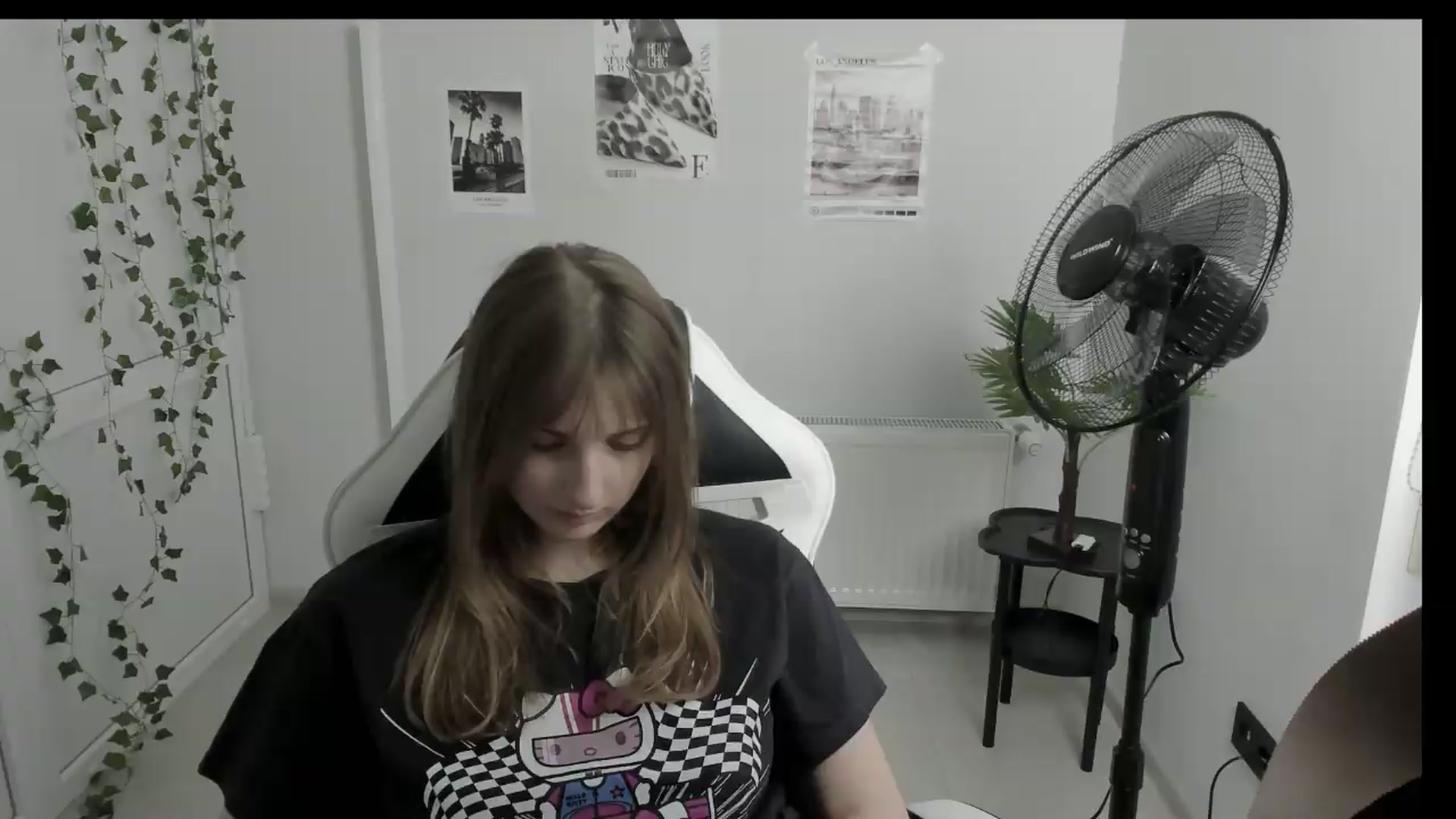Gallery image thumbnail from Lissa_Stars's myfreecams stream on, 06/07/2026, 16:23 image 20 of 20