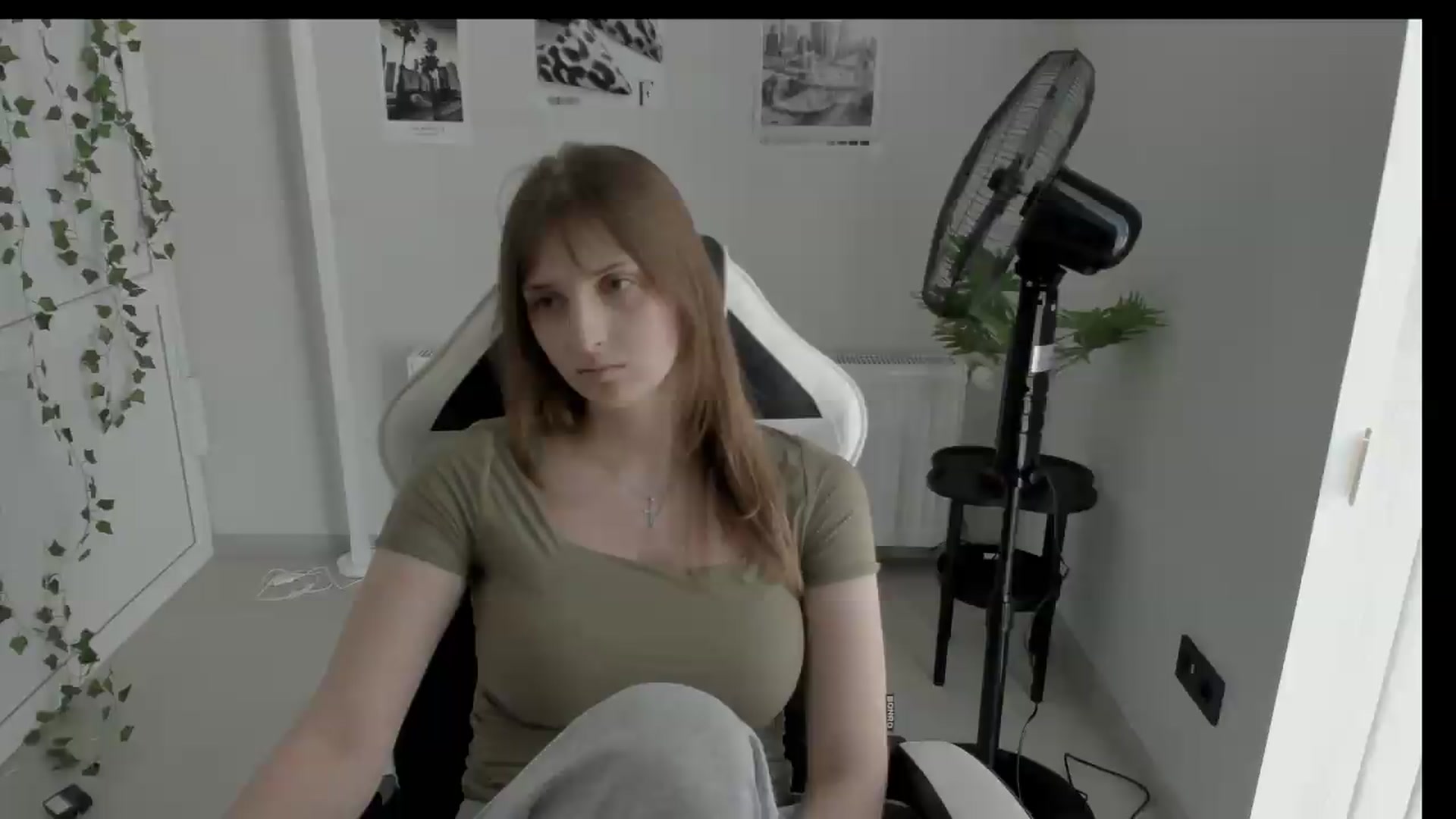 Gallery image thumbnail from Lissa_Stars's myfreecams stream on, 06/15/2026, 13:25 image 10 of 20