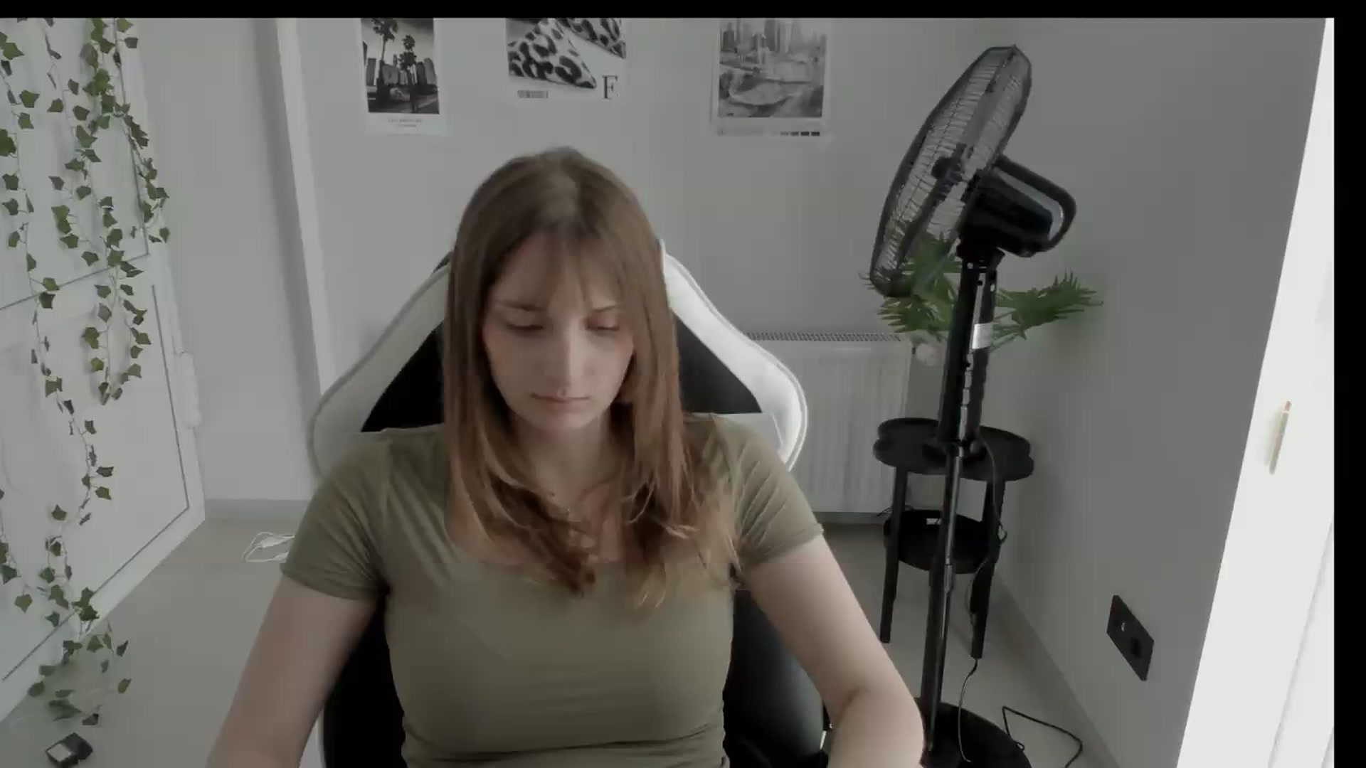 Gallery image thumbnail from Lissa_Stars's myfreecams stream on, 06/15/2026, 13:25 image 20 of 20