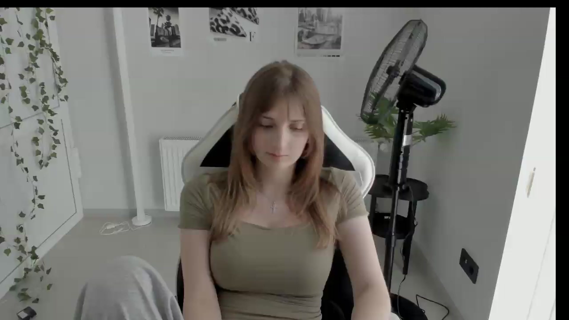 Gallery image thumbnail from Lissa_Stars's myfreecams stream on, 06/15/2026, 13:25 image 8 of 20
