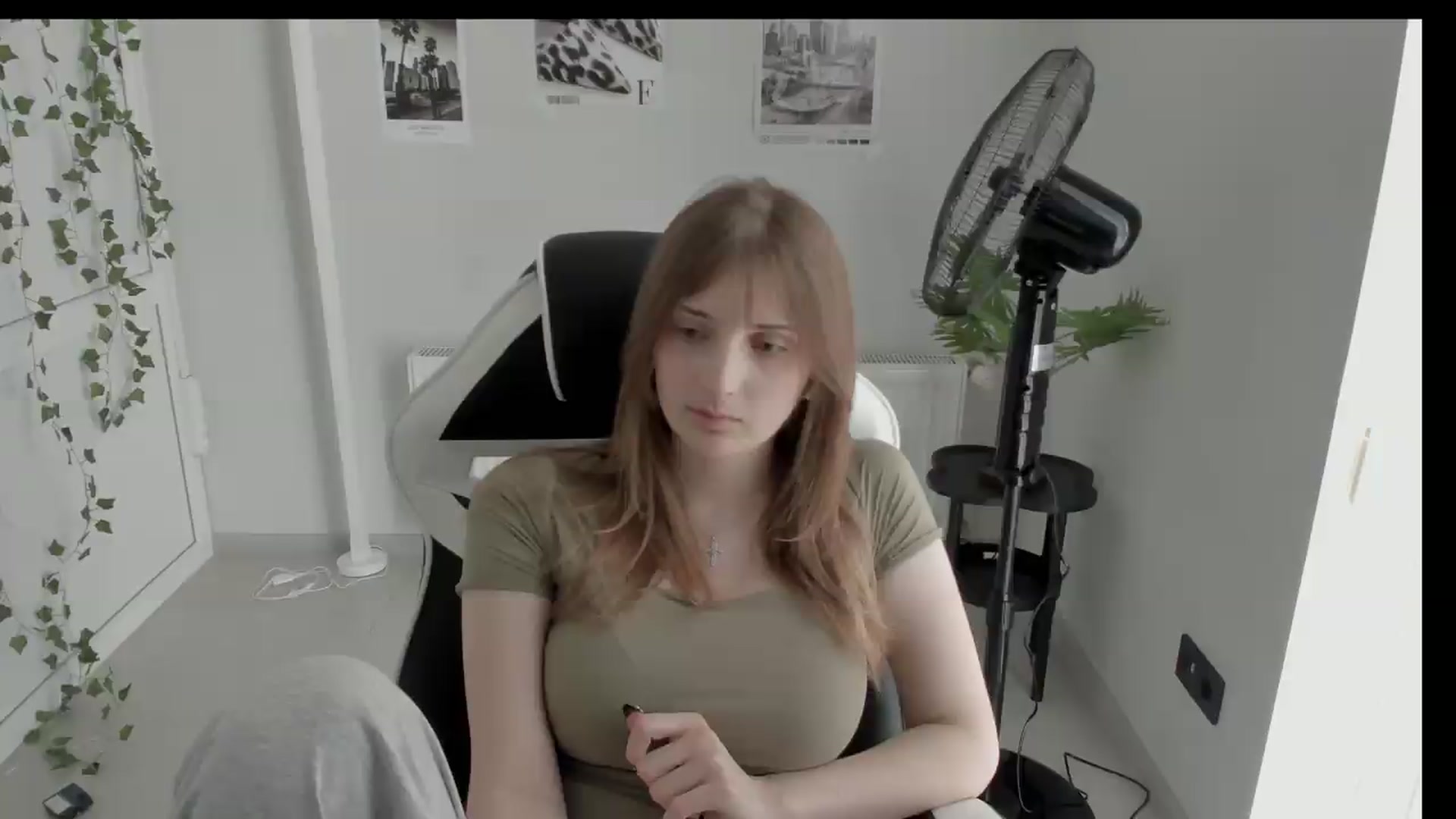 Gallery image thumbnail from Lissa_Stars's myfreecams stream on, 06/15/2026, 13:25 image 6 of 20
