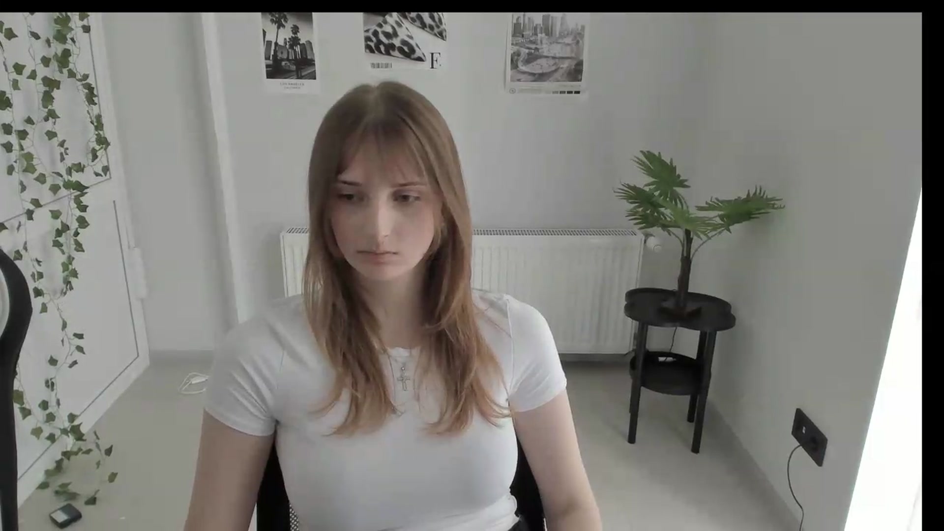 Gallery image thumbnail from Lissa_Stars's myfreecams stream on, 06/19/2026, 13:05 image 5 of 20
