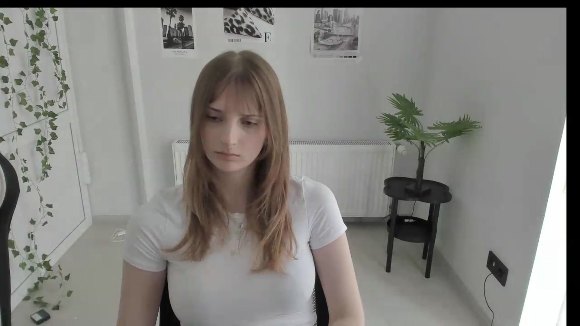 Gallery image thumbnail from Lissa_Stars's myfreecams stream on, 06/19/2026, 13:05 image 10 of 20