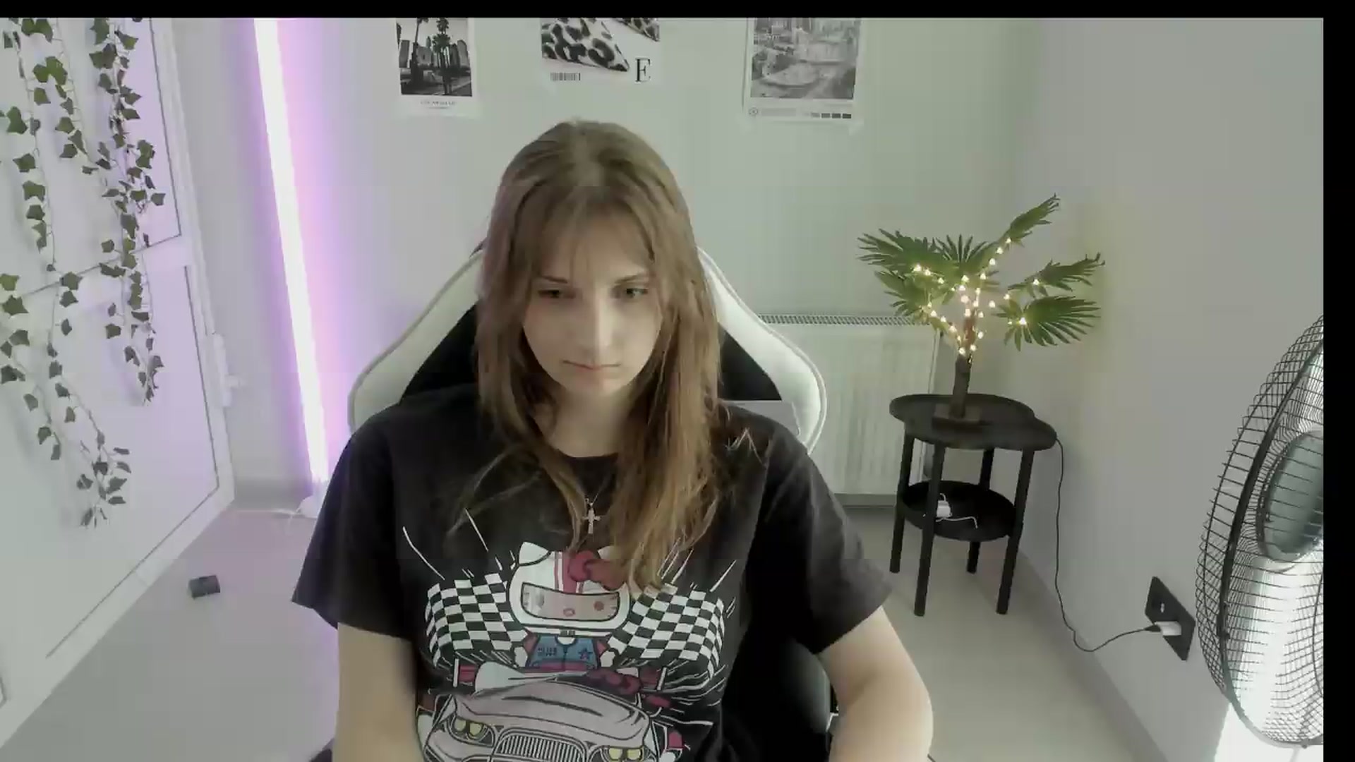 Gallery image thumbnail from Lissa_Stars's myfreecams stream on, 06/25/2026, 13:10 image 13 of 20