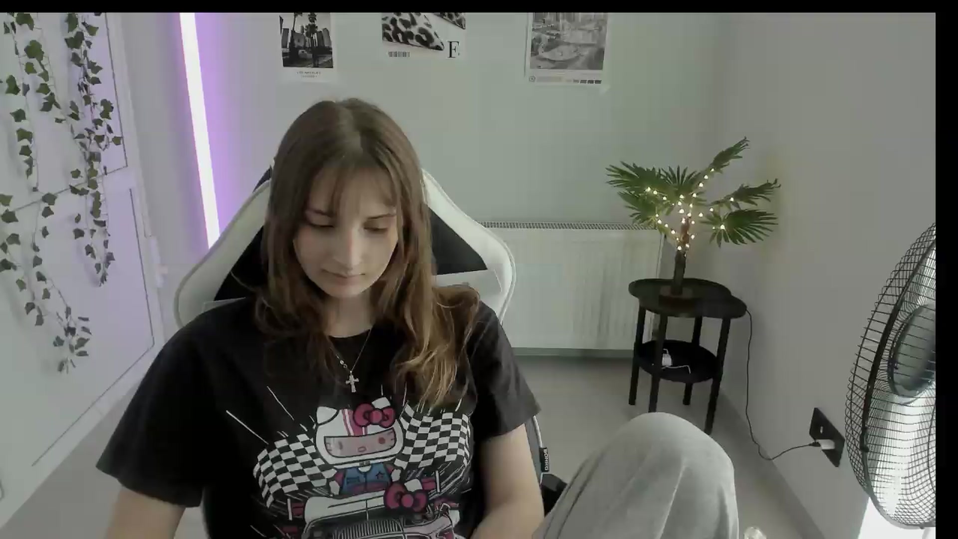 Gallery image thumbnail from Lissa_Stars's myfreecams stream on, 06/25/2026, 13:10 image 2 of 20