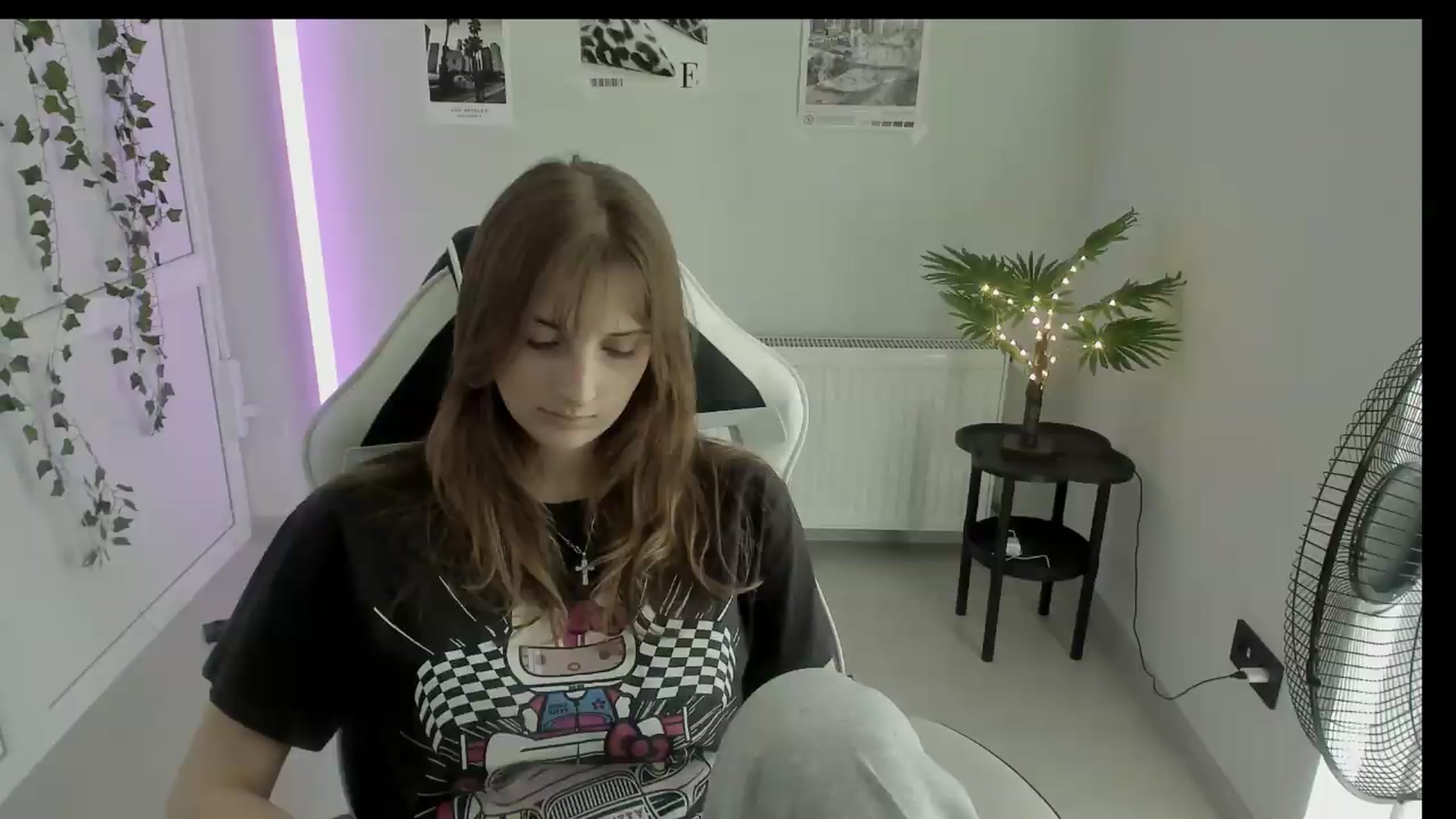Gallery image thumbnail from Lissa_Stars's myfreecams stream on, 06/25/2026, 13:10 image 6 of 20