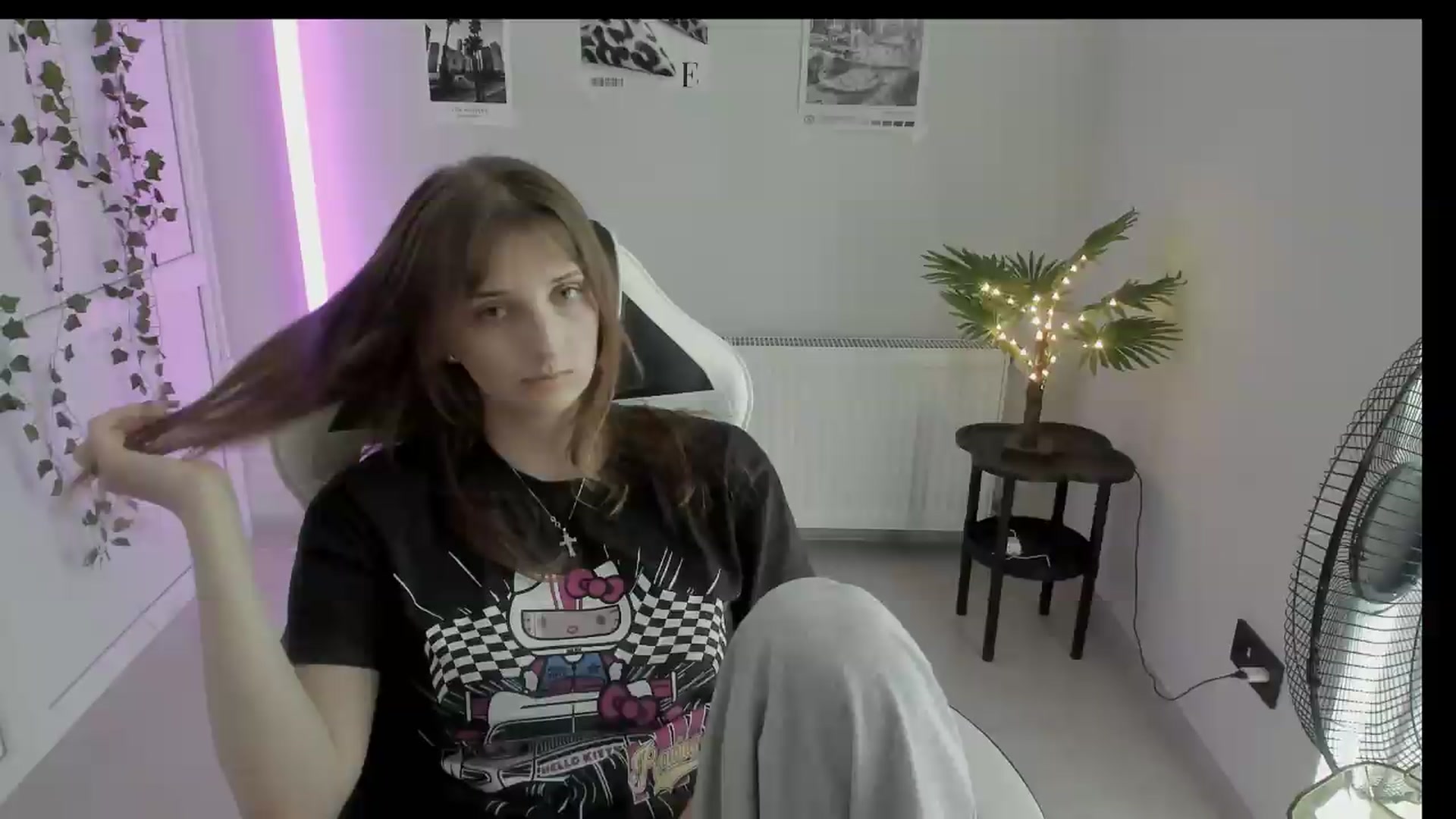 Gallery image thumbnail from Lissa_Stars's myfreecams stream on, 06/25/2026, 13:10 image 20 of 20