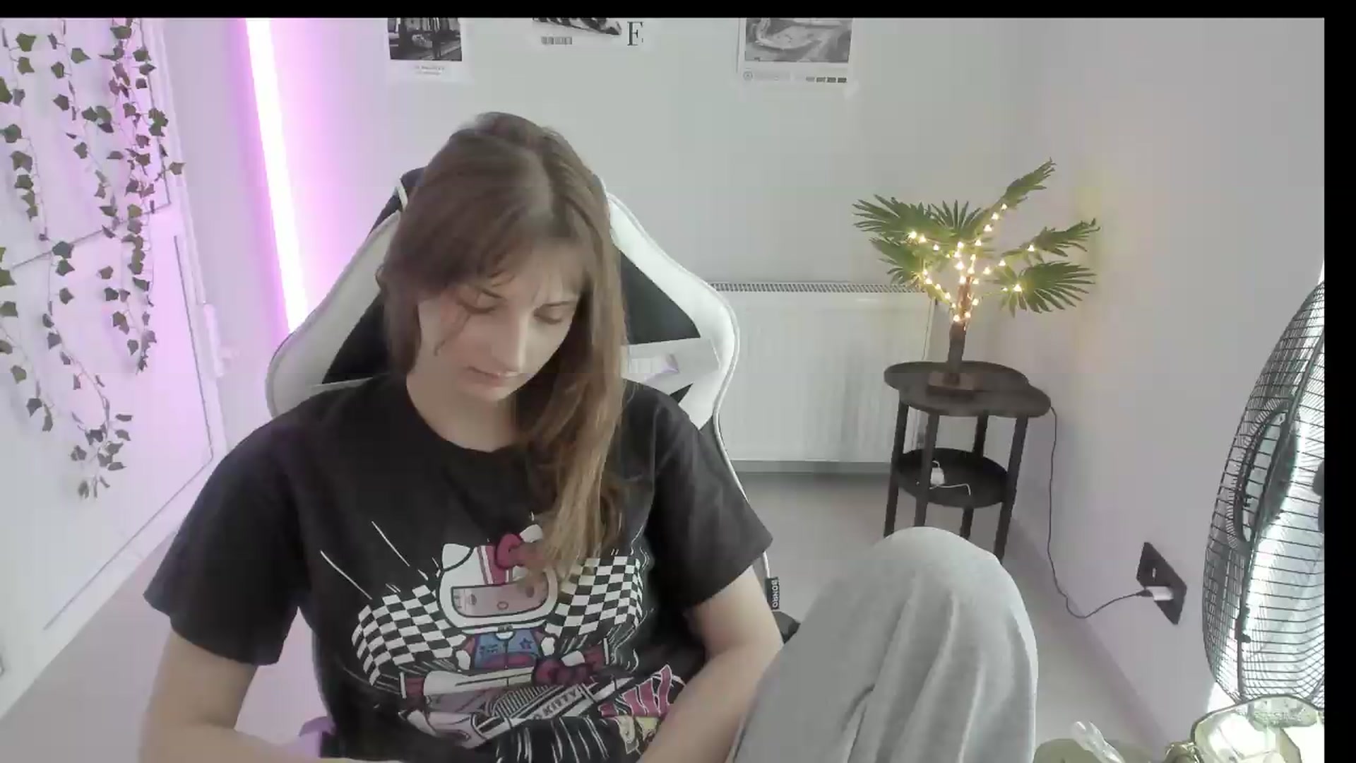 Gallery image thumbnail from Lissa_Stars's myfreecams stream on, 06/25/2026, 15:16 image 5 of 20
