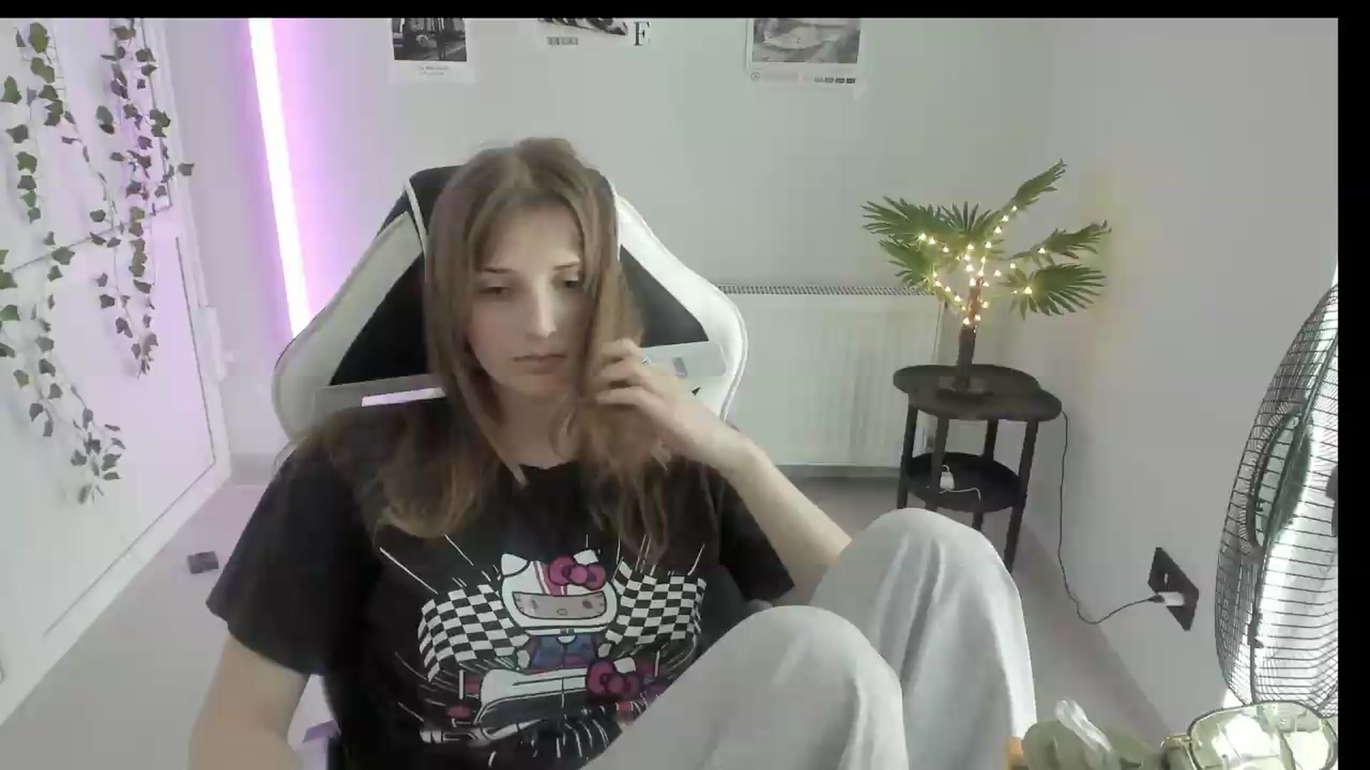 Gallery image thumbnail from Lissa_Stars's myfreecams stream on, 06/25/2026, 15:16 image 16 of 20