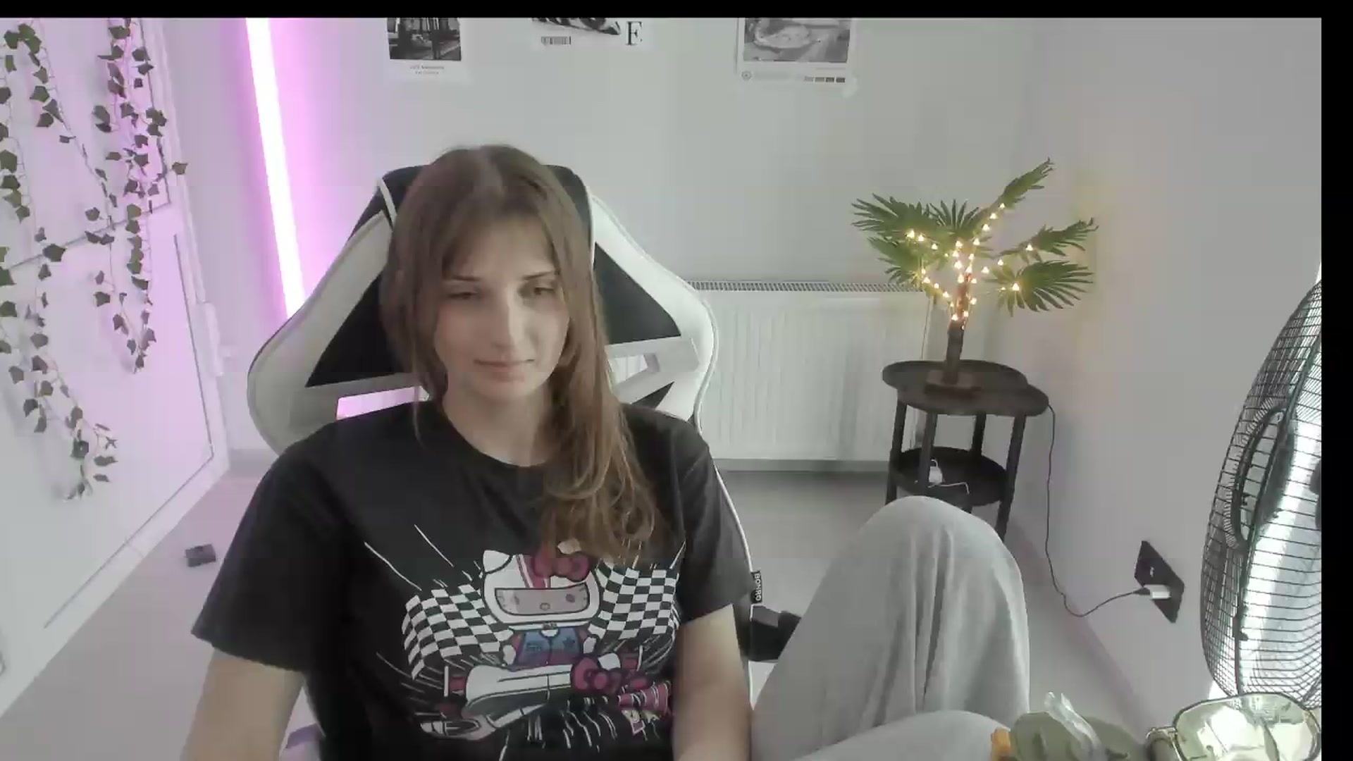 Gallery image thumbnail from Lissa_Stars's myfreecams stream on, 06/25/2026, 15:16 image 20 of 20