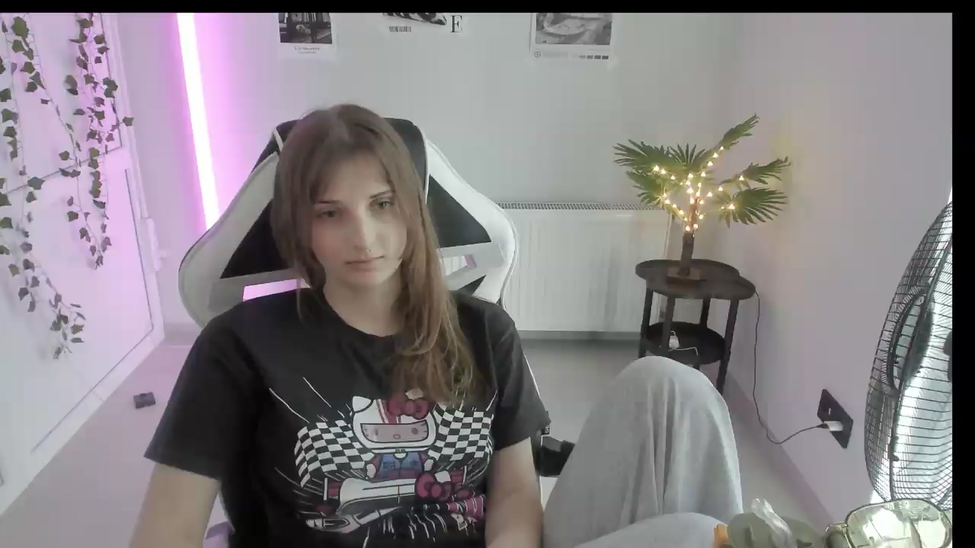 Gallery image thumbnail from Lissa_Stars's myfreecams stream on, 06/25/2026, 15:16 image 19 of 20