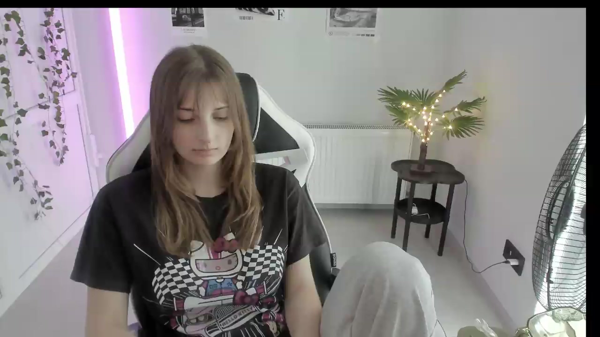 Gallery image thumbnail from Lissa_Stars's myfreecams stream on, 06/25/2026, 15:16 image 2 of 20