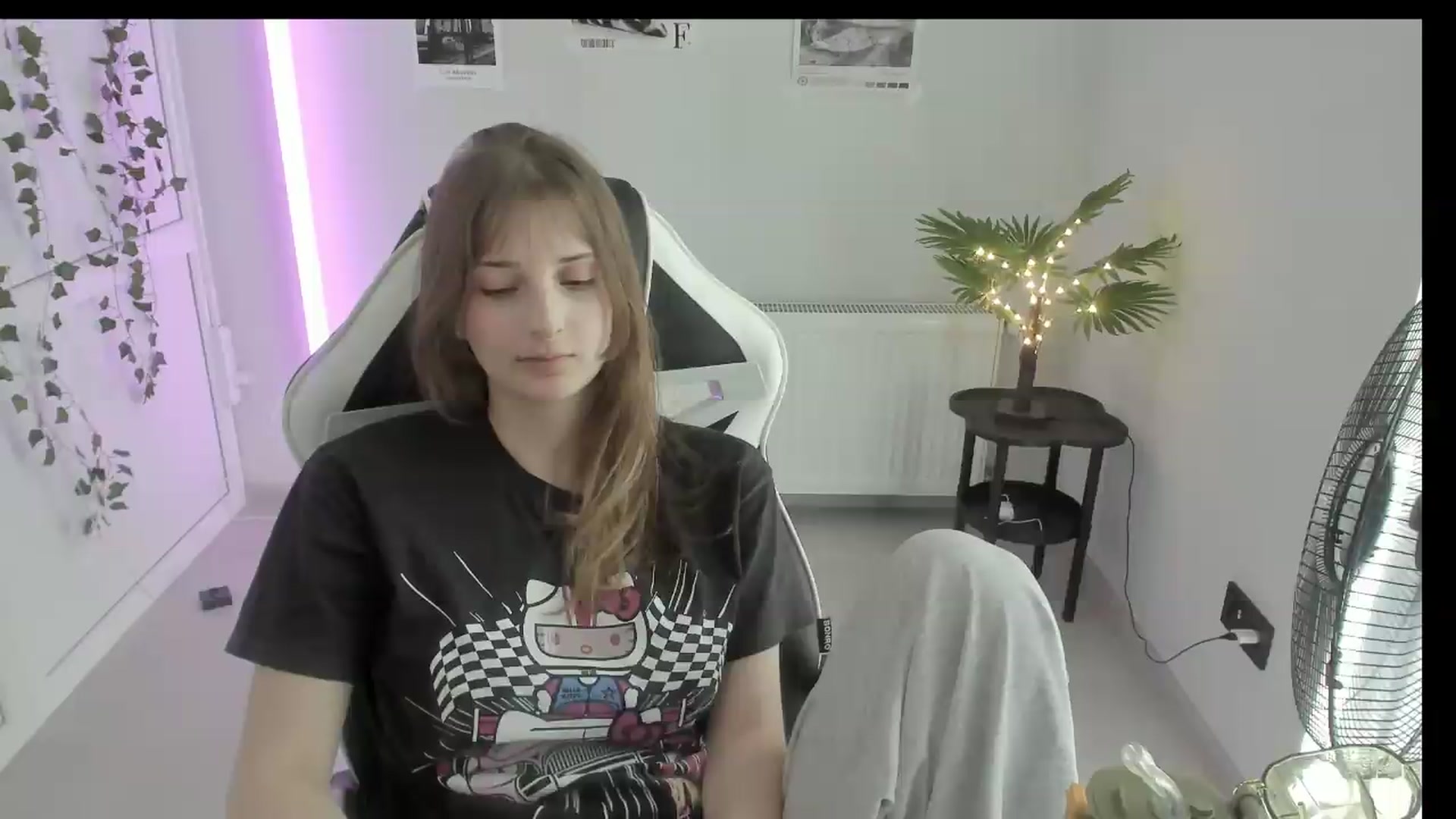 Gallery image thumbnail from Lissa_Stars's myfreecams stream on, 06/25/2026, 15:16 image 10 of 20