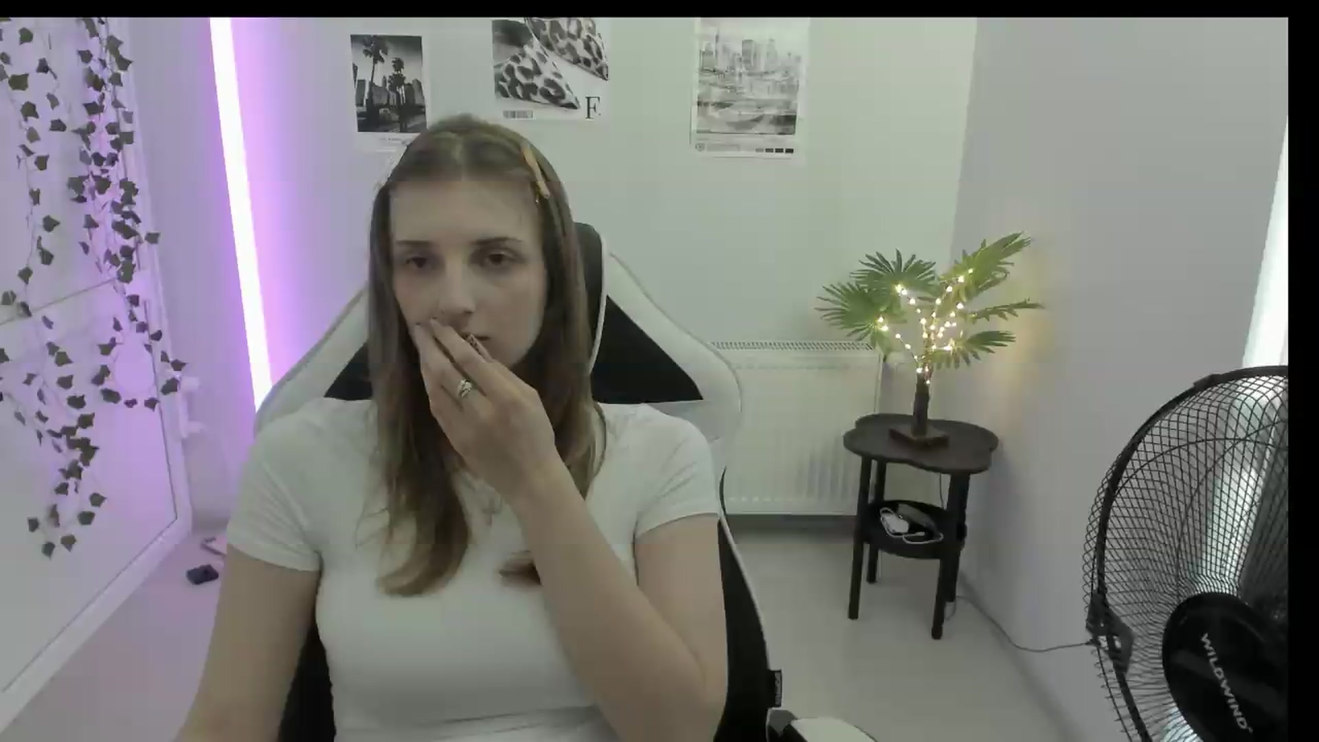 Gallery image thumbnail from Lissa_Stars's myfreecams stream on, 06/30/2026, 14:04 image 18 of 20