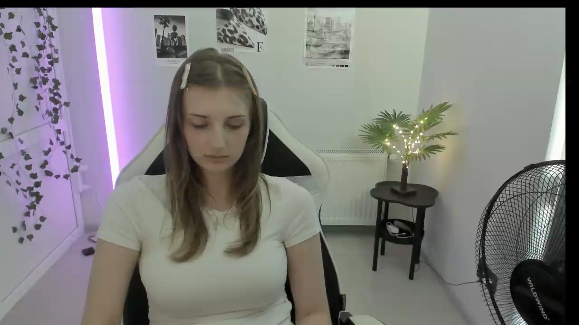 Gallery image thumbnail from Lissa_Stars's myfreecams stream on, 06/30/2026, 14:04 image 17 of 20