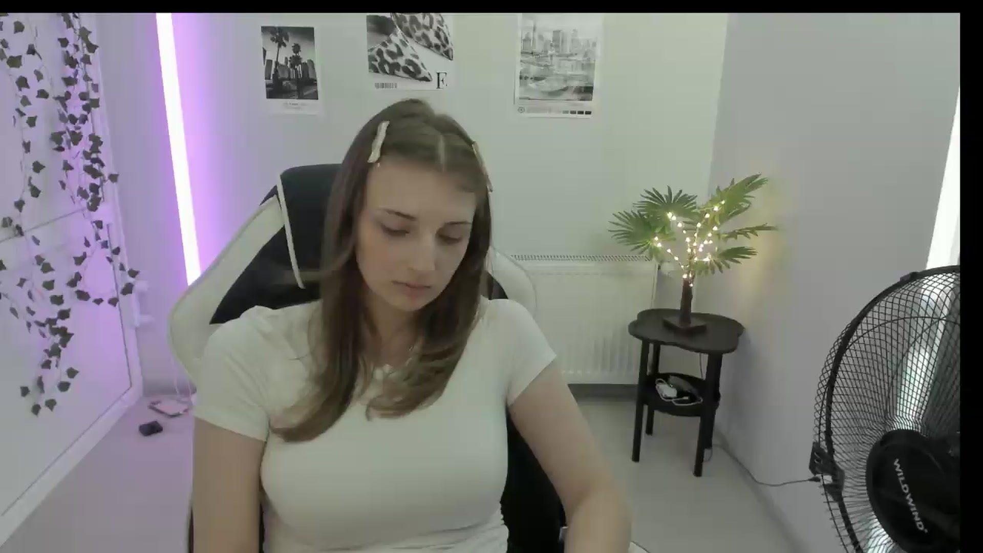 Gallery image thumbnail from Lissa_Stars's myfreecams stream on, 06/30/2026, 14:04 image 8 of 20