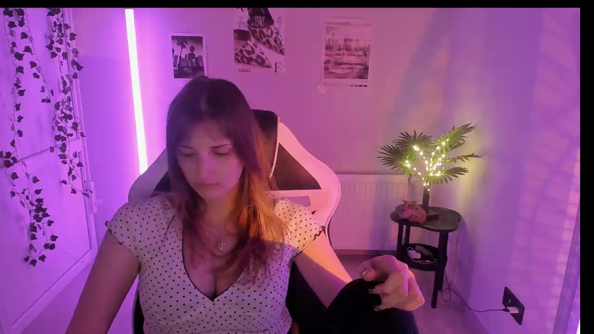 Gallery image thumbnail from Lissa_Stars's myfreecams stream on, 07/04/2026, 19:06 image 5 of 20