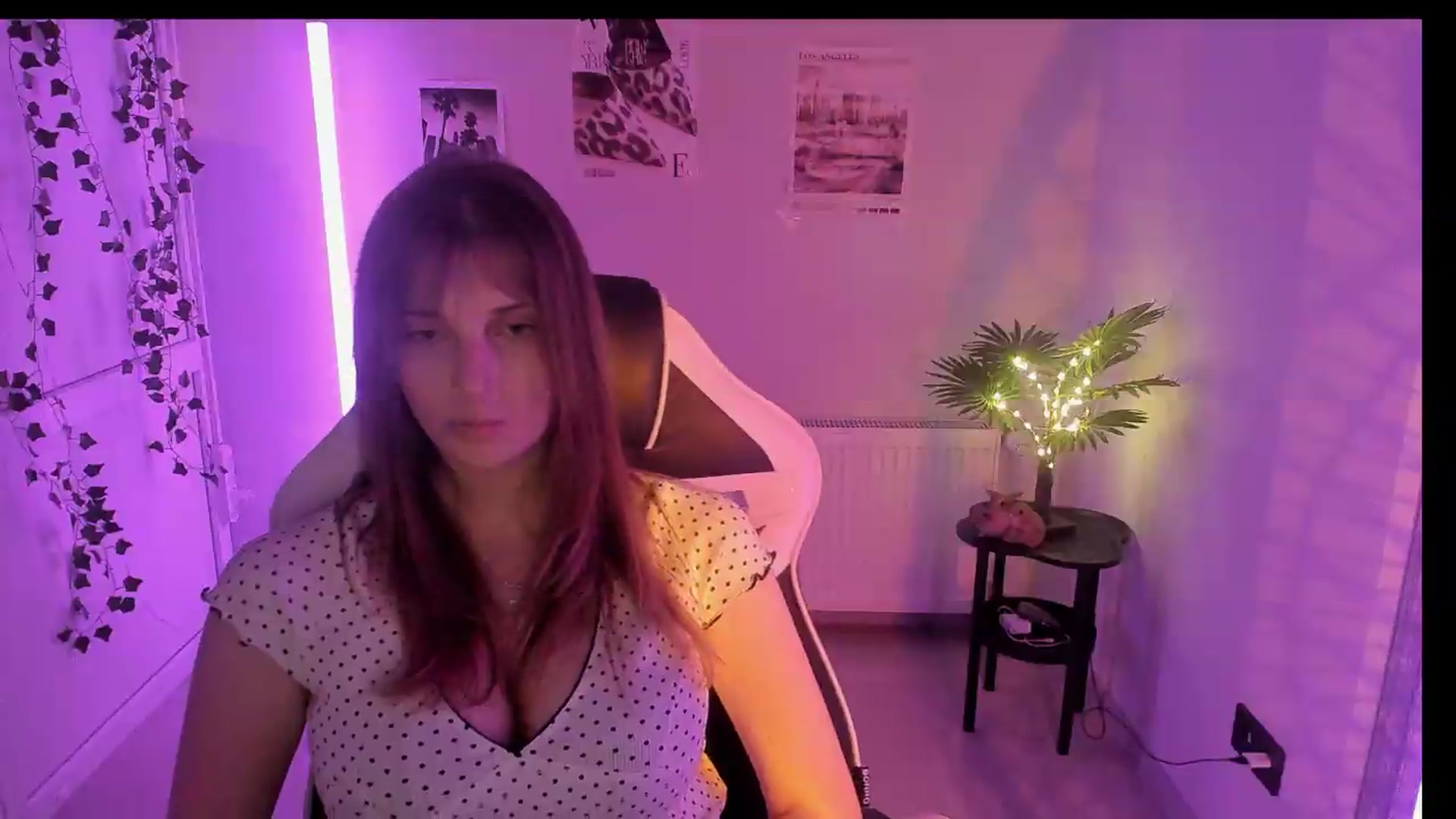 Gallery image thumbnail from Lissa_Stars's myfreecams stream on, 07/04/2026, 19:06 image 13 of 20