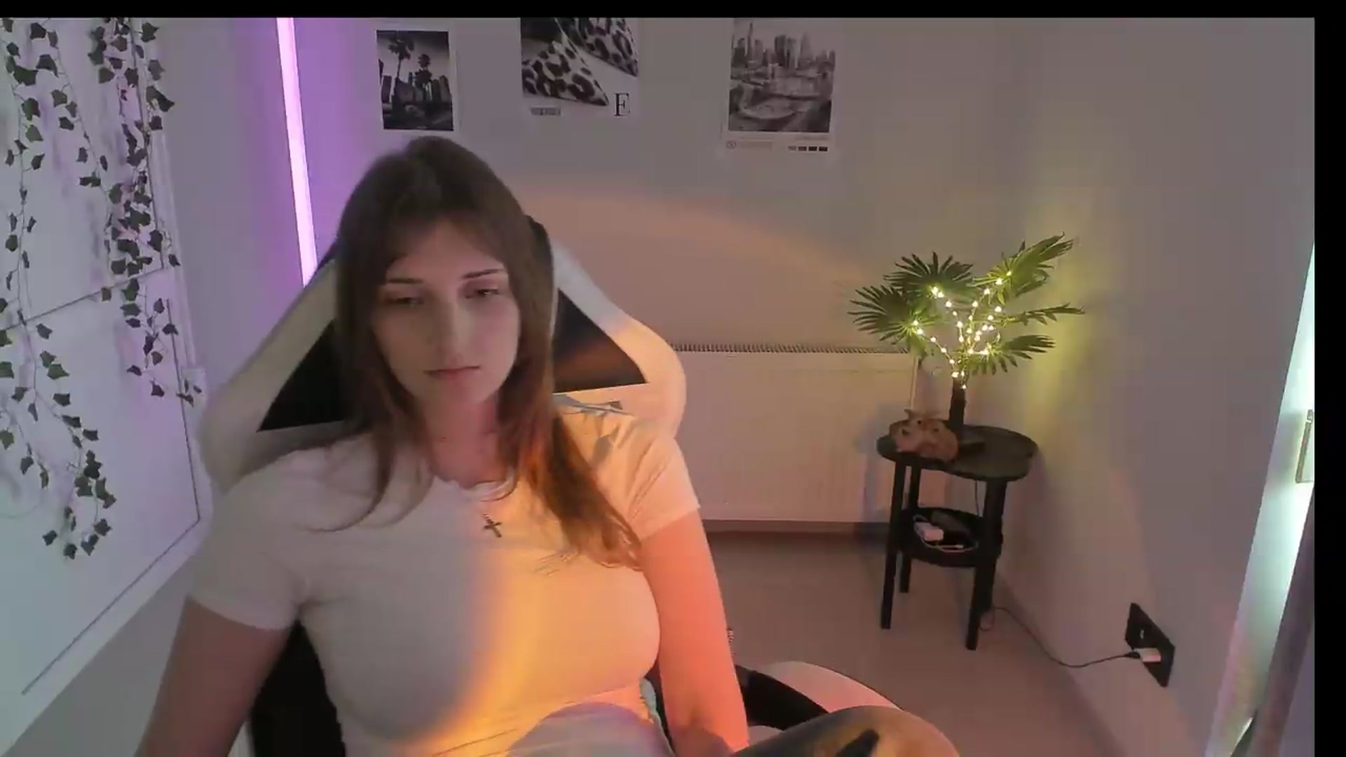Gallery image thumbnail from Lissa_Stars's myfreecams stream on, 07/06/2026, 14:30 image 15 of 20