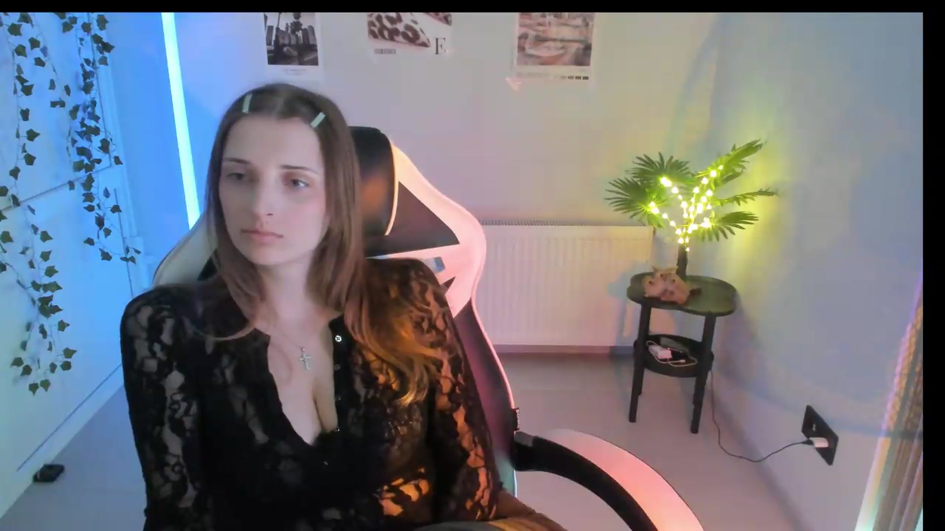 Gallery image thumbnail from Lissa_Stars's myfreecams stream on, 07/07/2026, 14:29 image 8 of 20