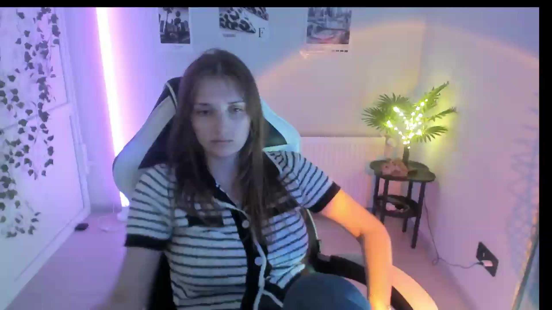 Gallery image thumbnail from Lissa_Stars's myfreecams stream on, 07/27/2026, 10:00 image 15 of 20