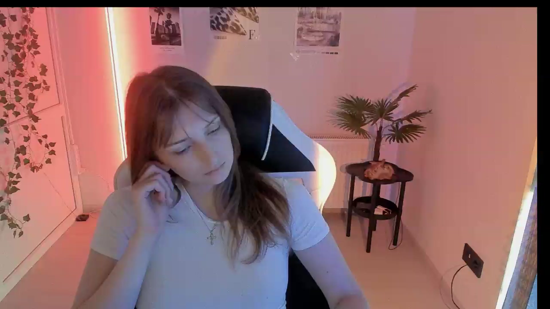 Gallery image thumbnail from Lissa_Stars's myfreecams stream on, 08/02/2026, 13:17 image 9 of 20