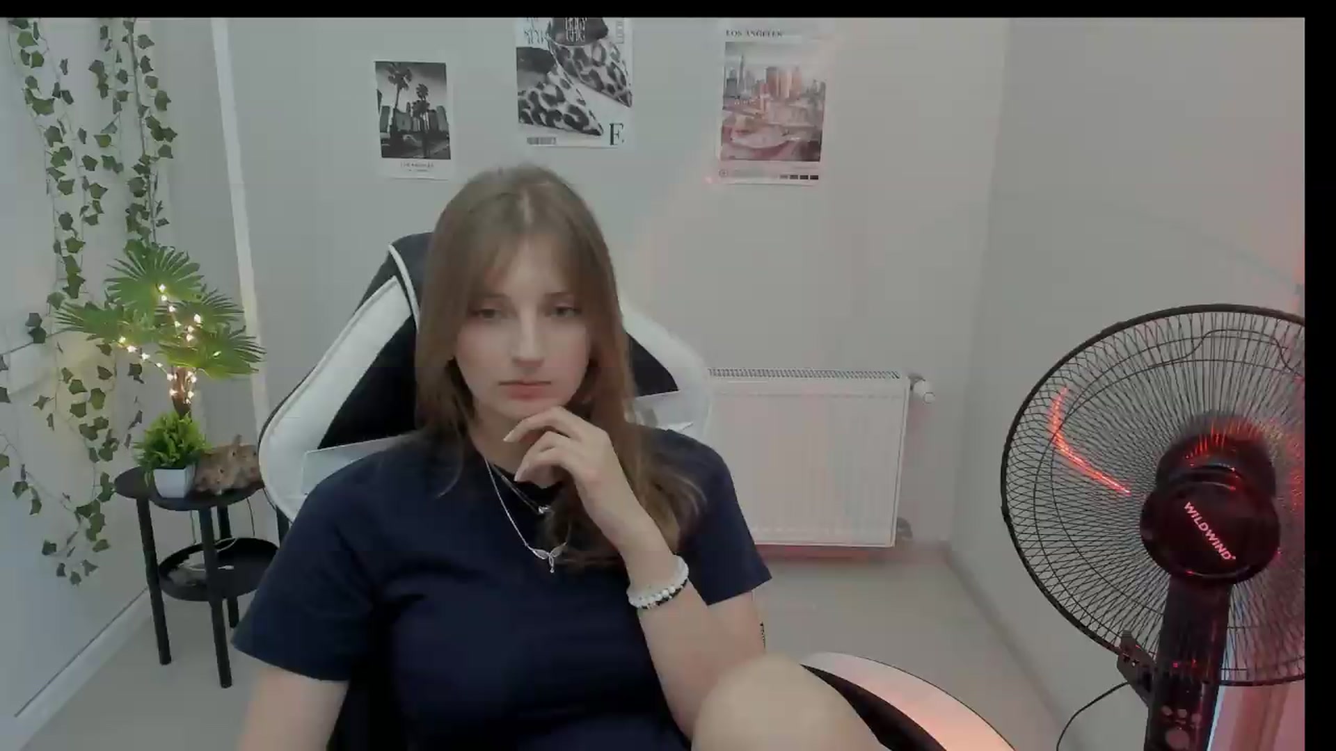 Gallery image thumbnail from Lissa_Stars's myfreecams stream on, 08/17/2026, 14:05 image 20 of 20