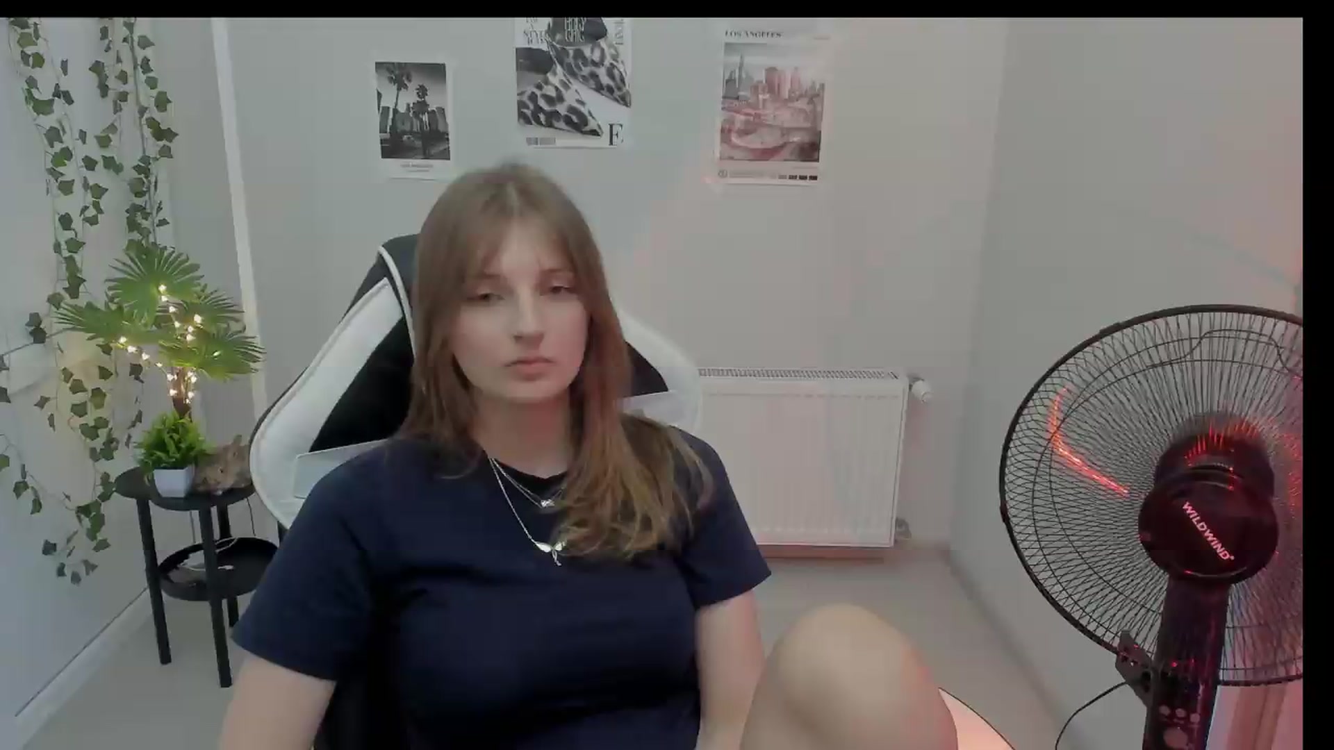 Gallery image thumbnail from Lissa_Stars's myfreecams stream on, 08/17/2026, 14:05 image 10 of 20