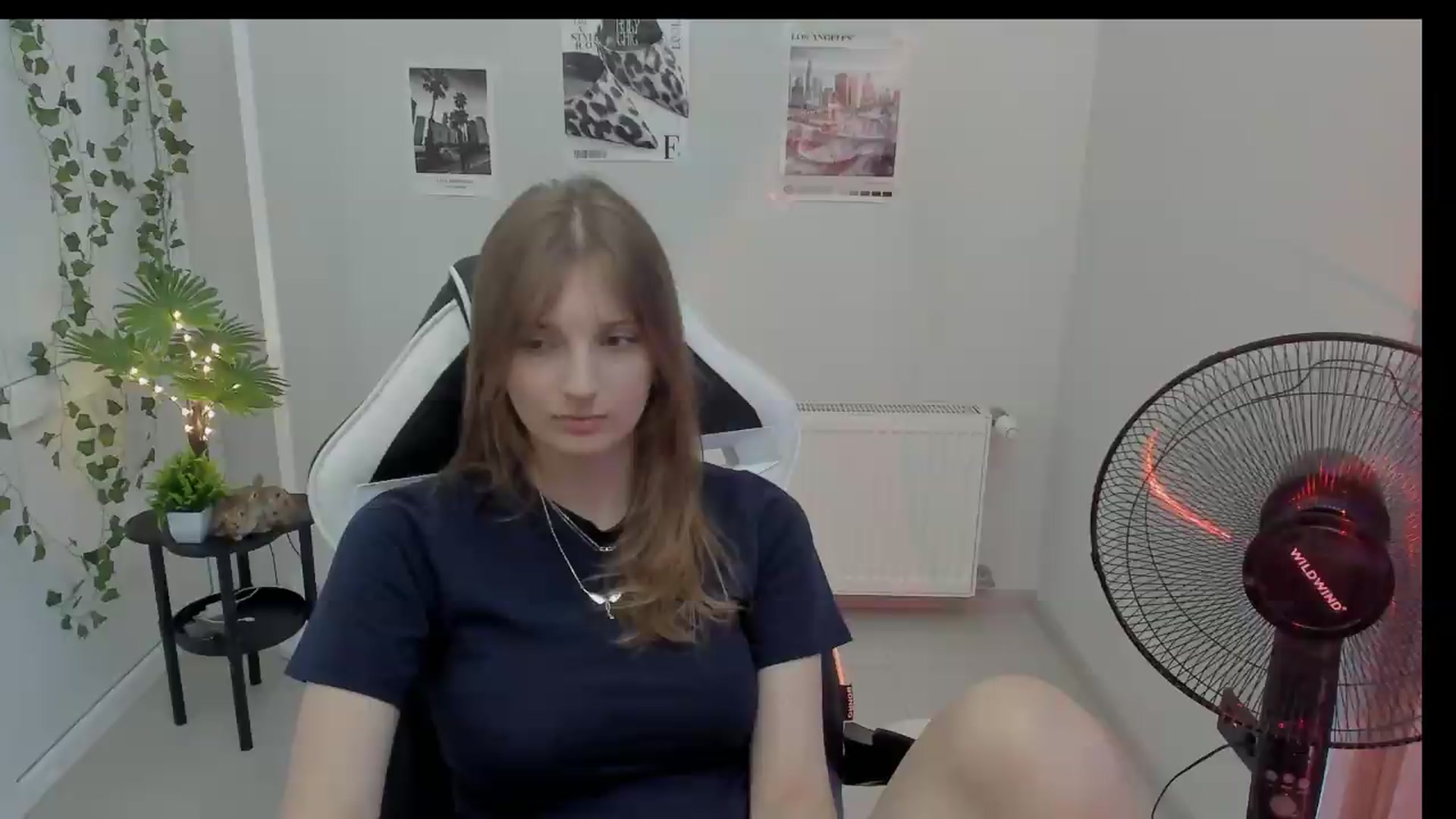 Gallery image thumbnail from Lissa_Stars's myfreecams stream on, 08/17/2026, 14:05 image 12 of 20