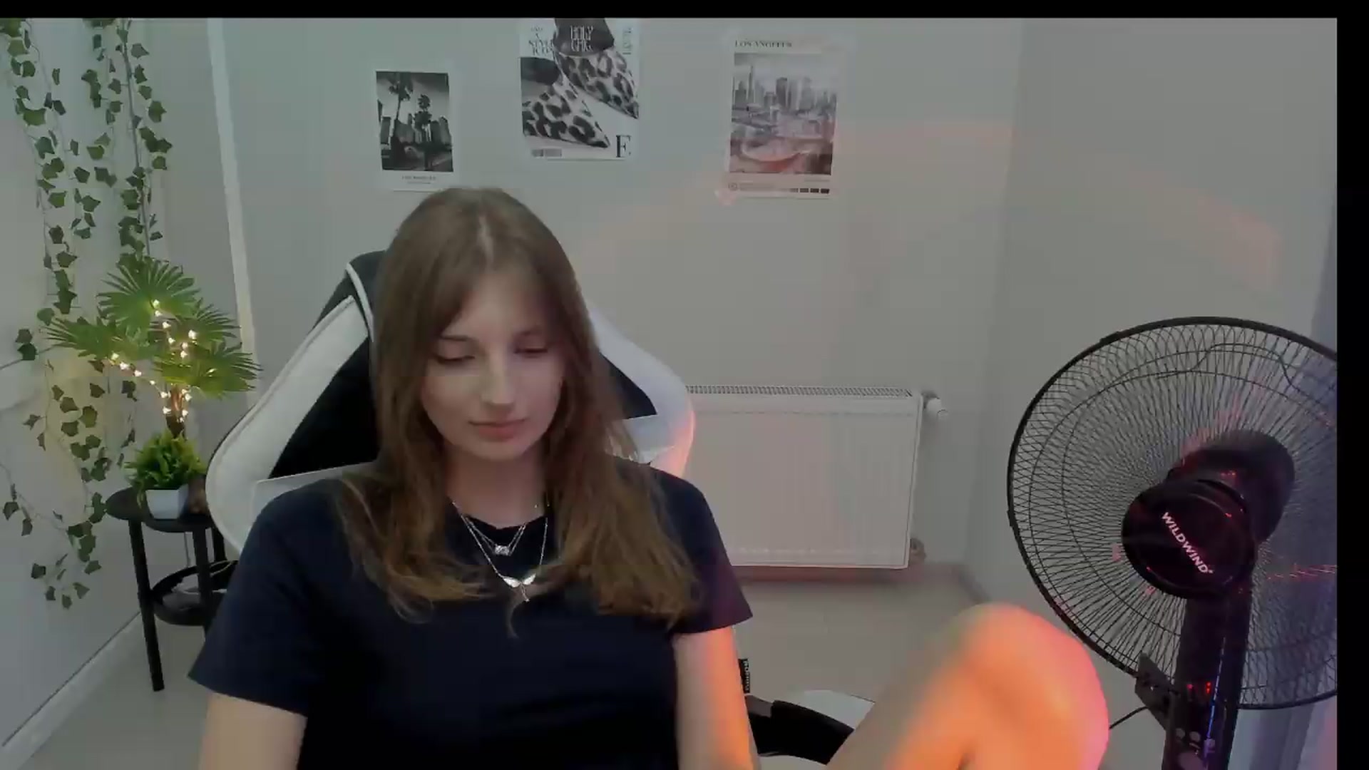 Gallery image thumbnail from Lissa_Stars's myfreecams stream on, 08/17/2026, 15:42 image 8 of 20