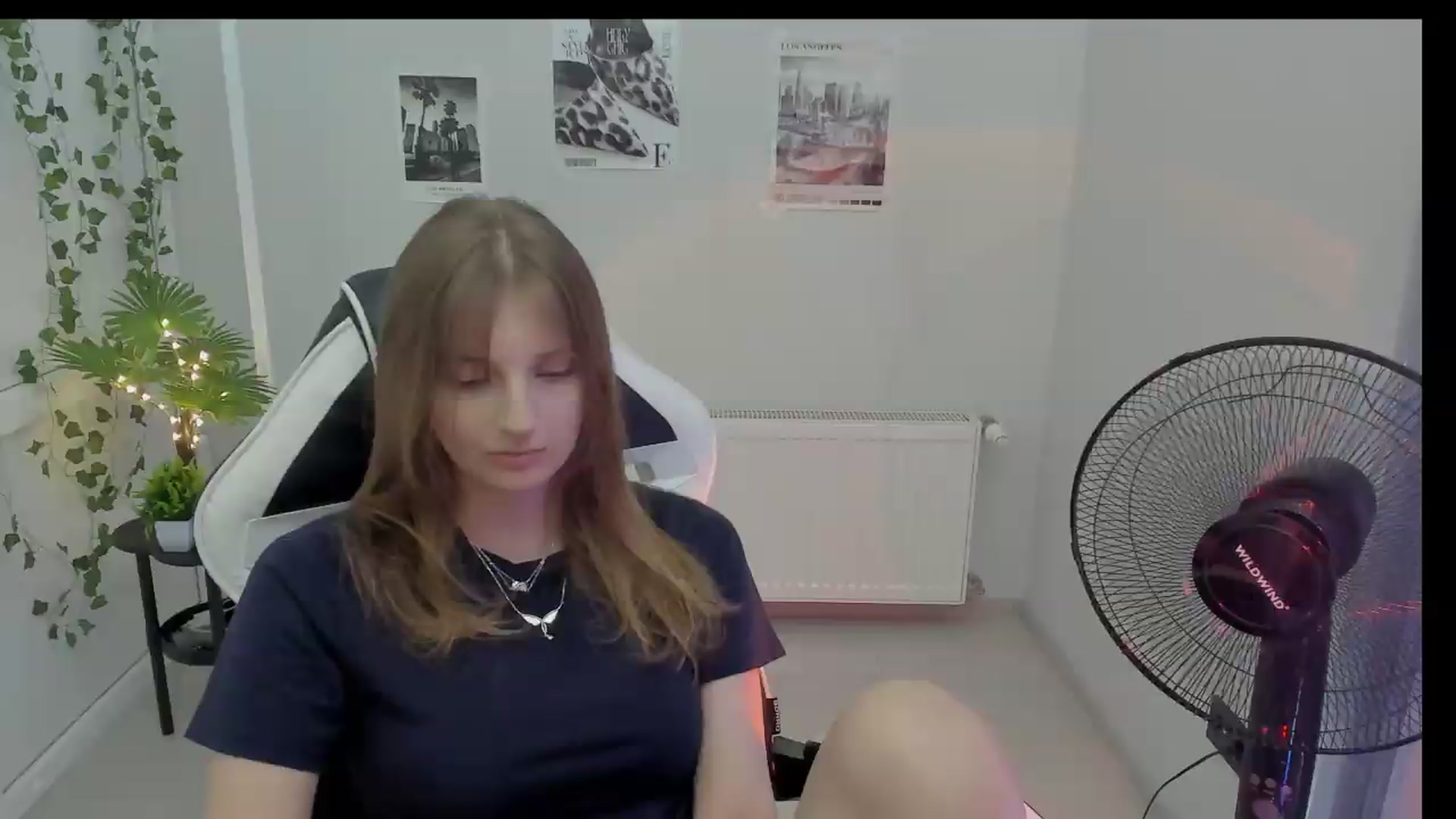 Gallery image thumbnail from Lissa_Stars's myfreecams stream on, 08/17/2026, 15:42 image 7 of 20