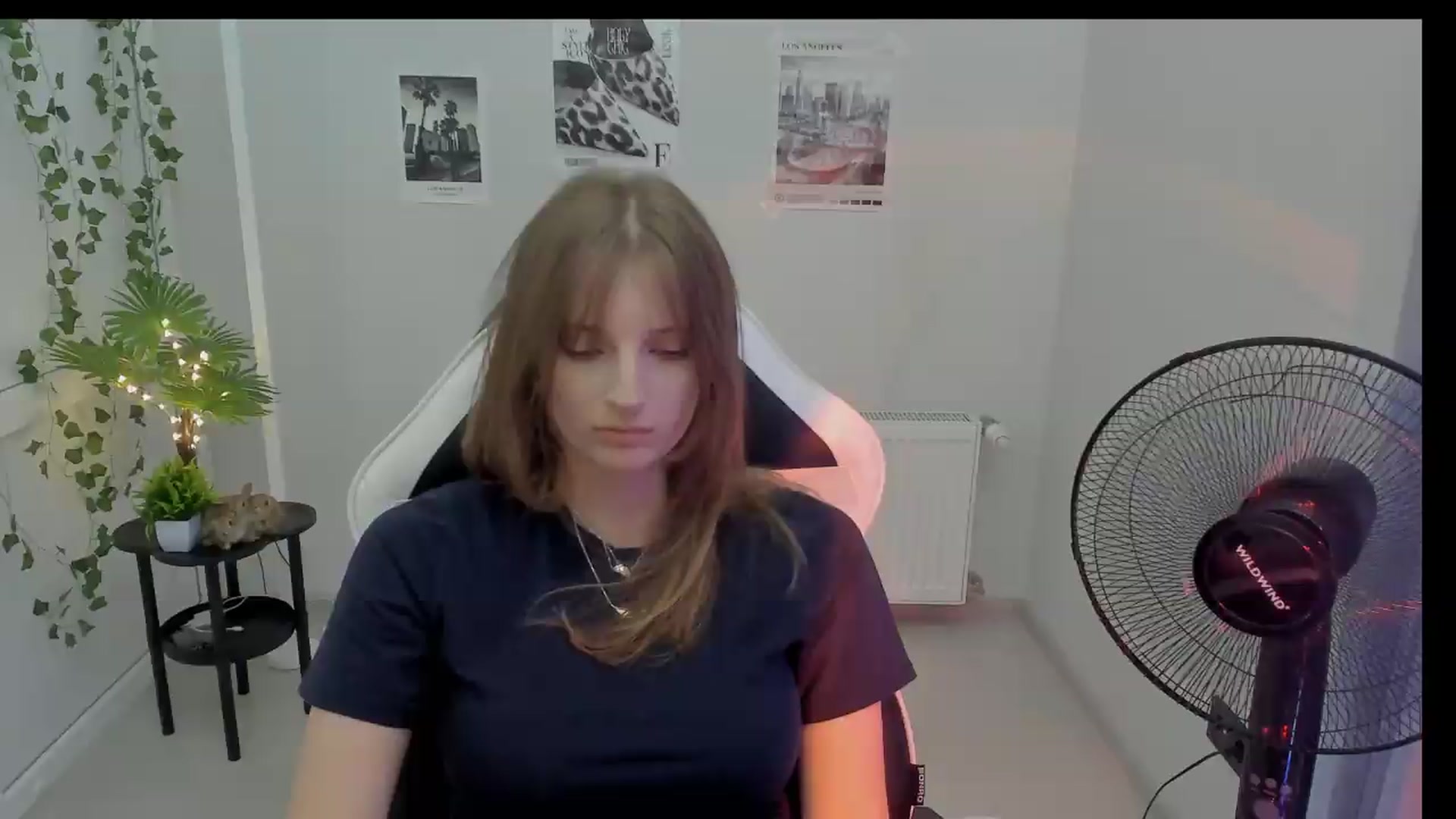 Gallery image thumbnail from Lissa_Stars's myfreecams stream on, 08/17/2026, 15:42 image 18 of 20