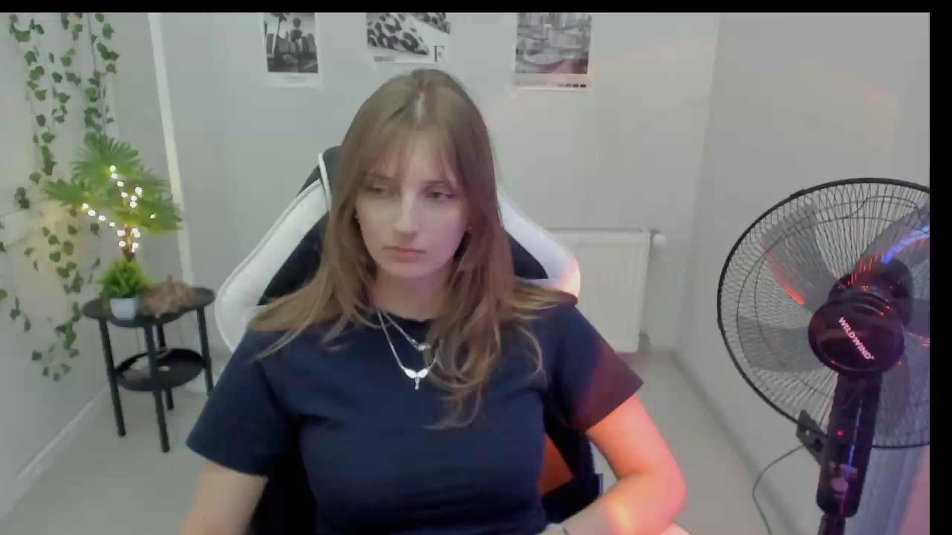 Gallery image thumbnail from Lissa_Stars's myfreecams stream on, 08/17/2026, 17:45 image 1 of 20