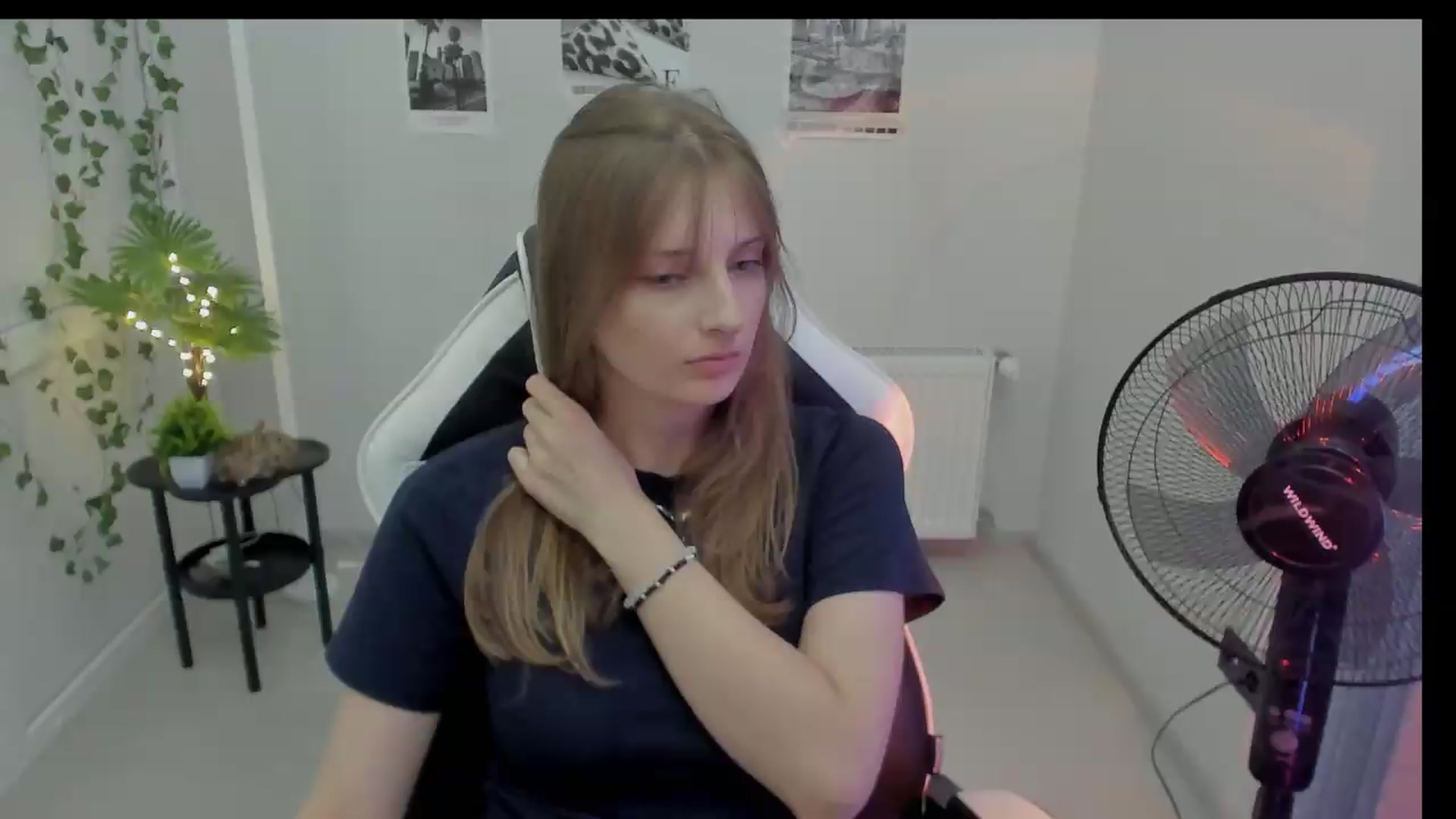 Gallery image thumbnail from Lissa_Stars's myfreecams stream on, 08/17/2026, 17:45 image 15 of 20
